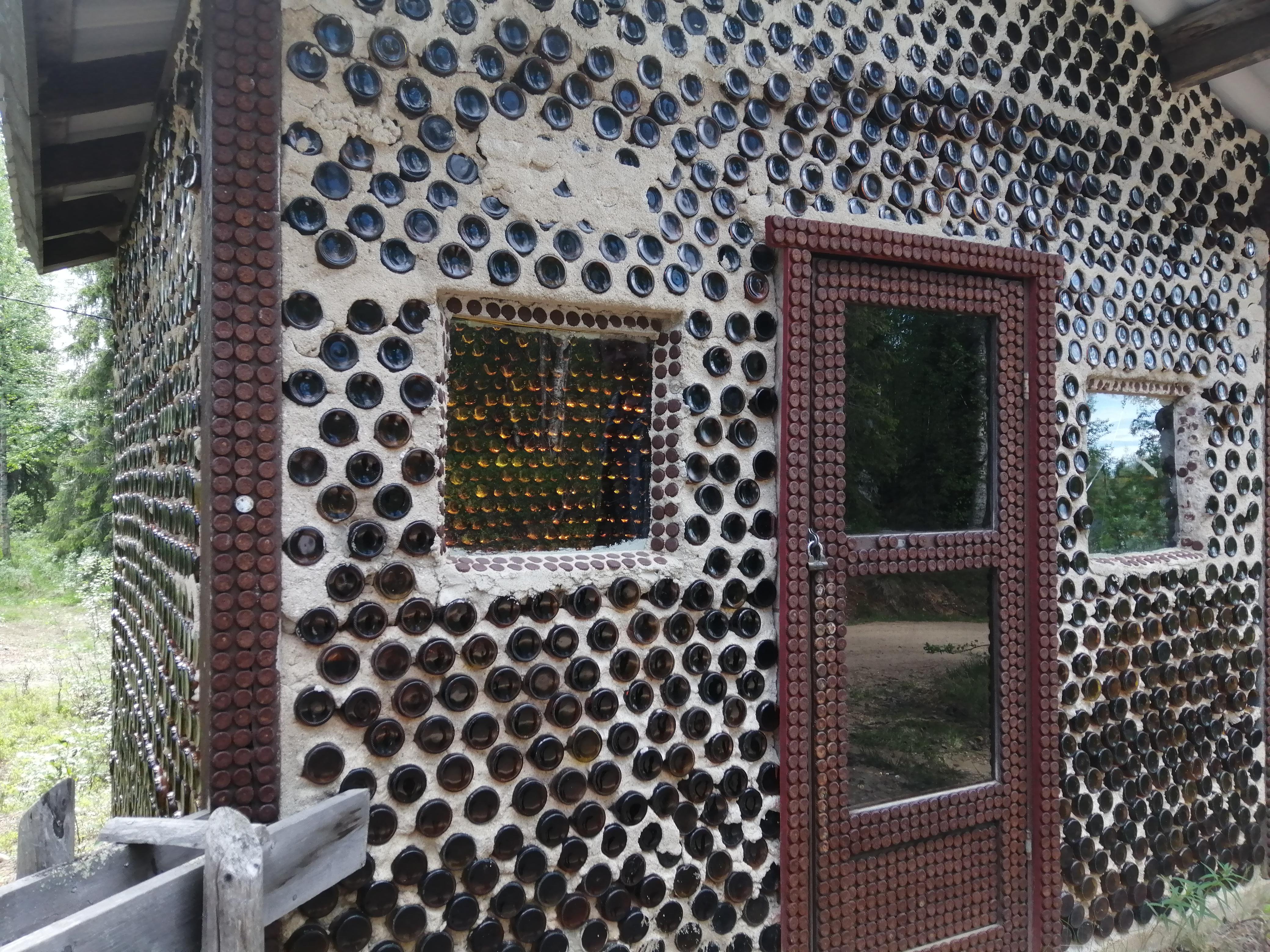 This house made from bottles r/mildlyinteresting