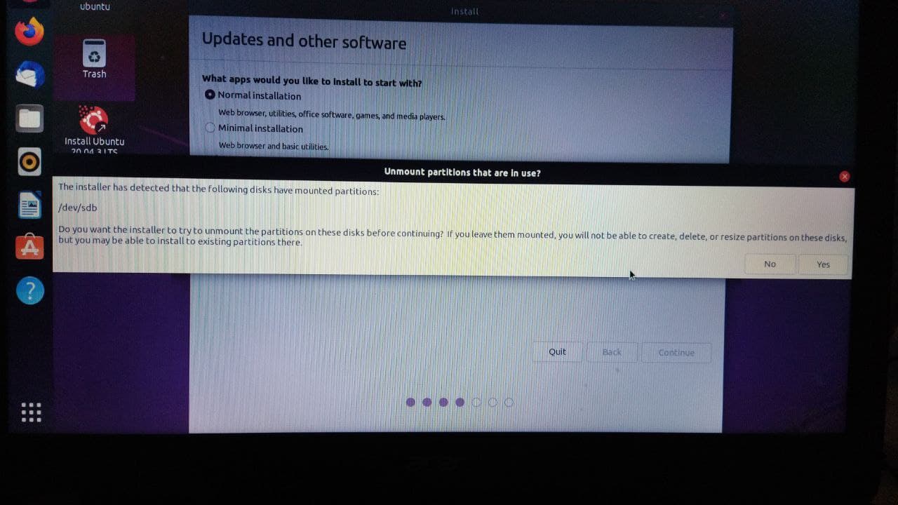 Urgent help needed. Unmount partitions that are in use r/Ubuntu