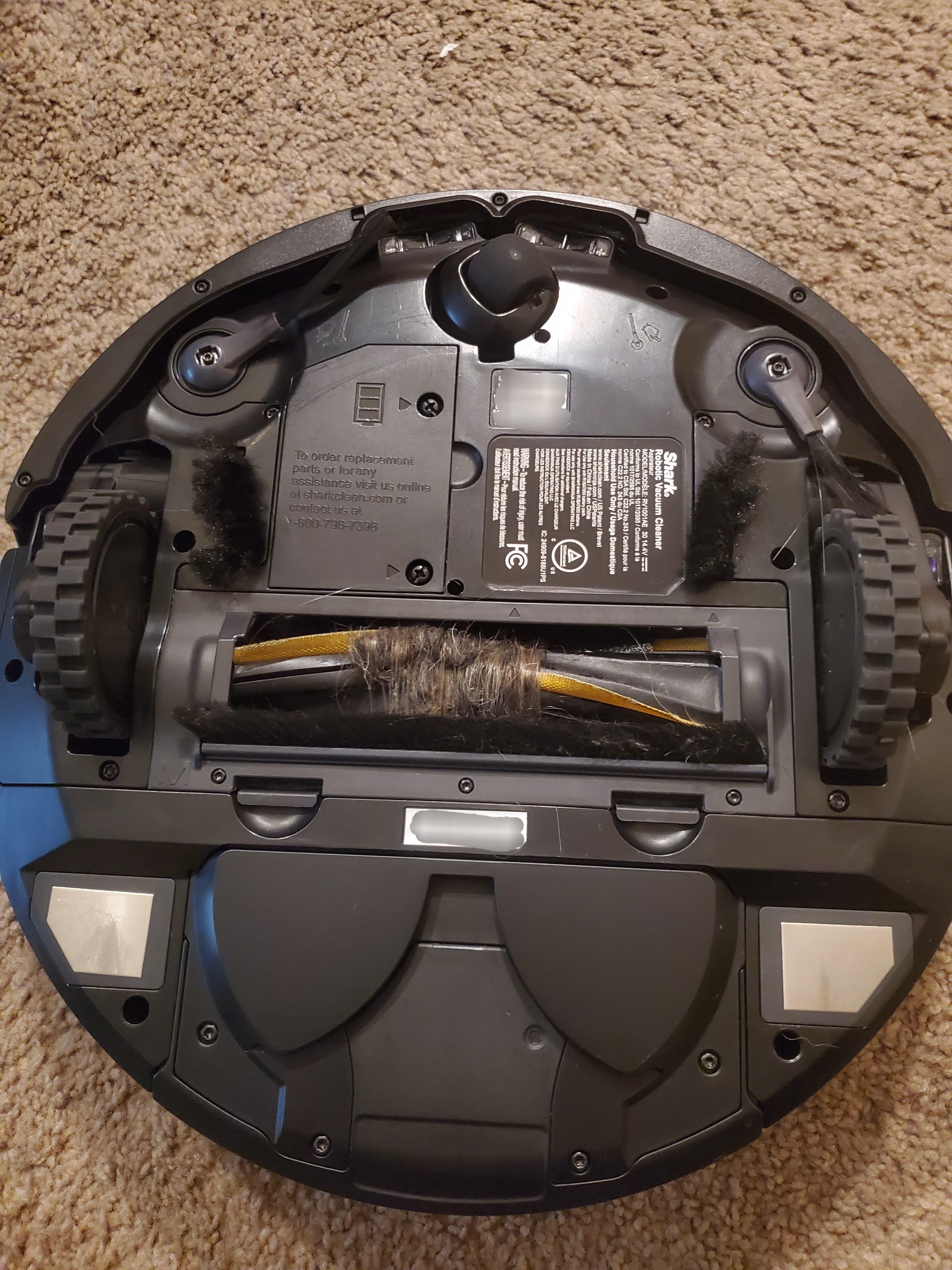 My self cleaning robot vacuum that claimed to have a self cleaning