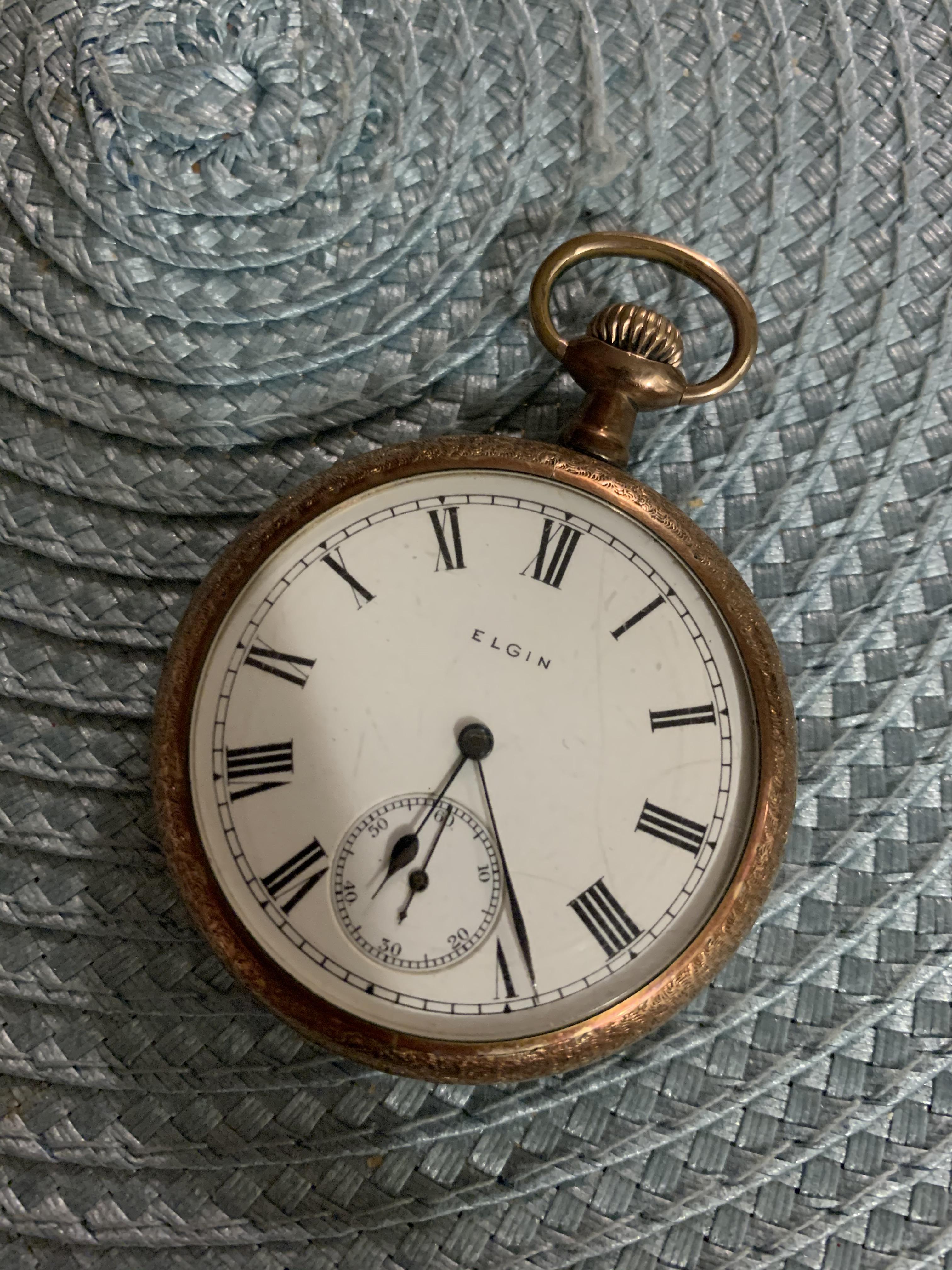 [Elgin] can someone help identify this Elgin pocket watch? It was