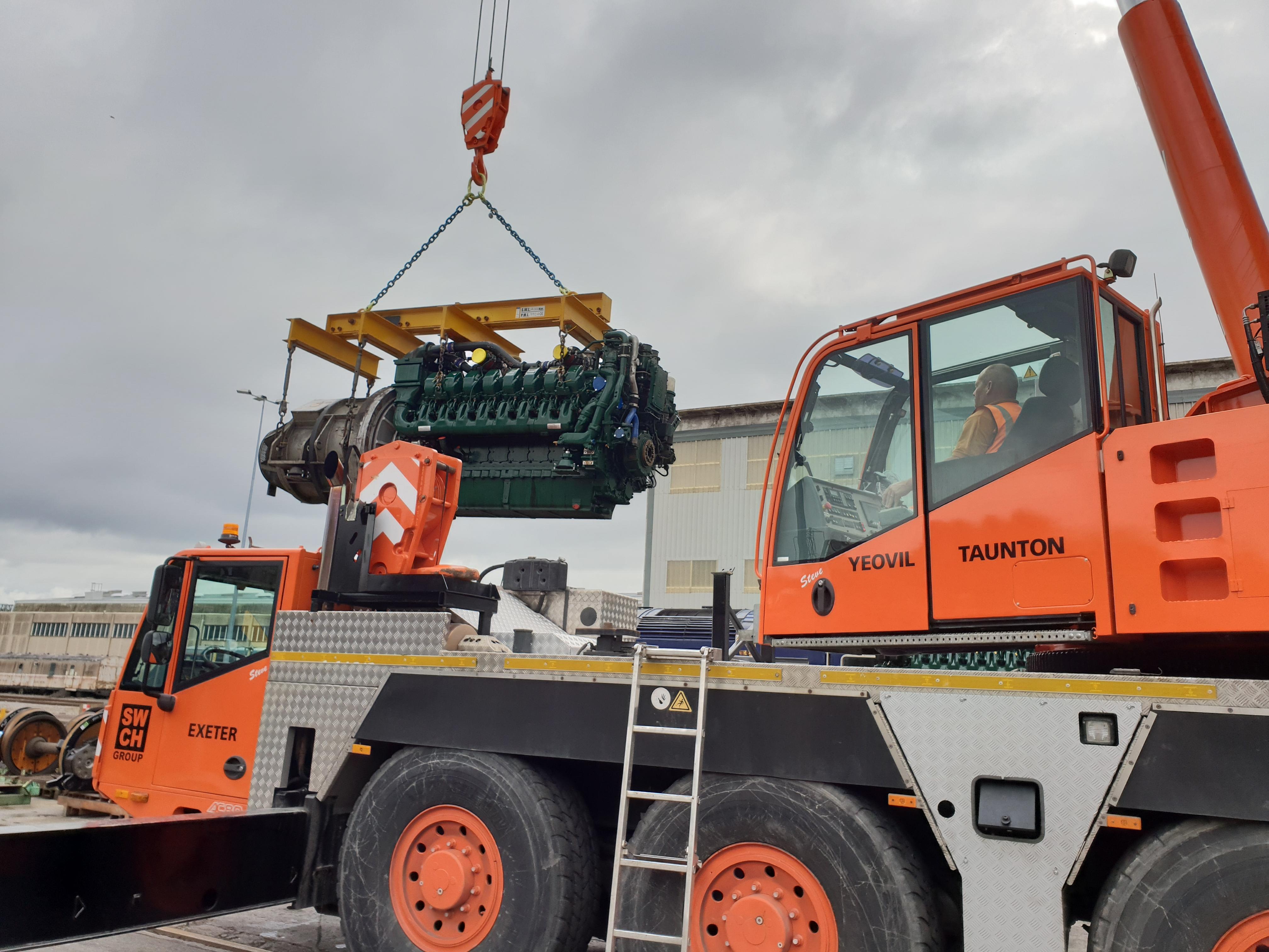 Lifting train engines r/cranes