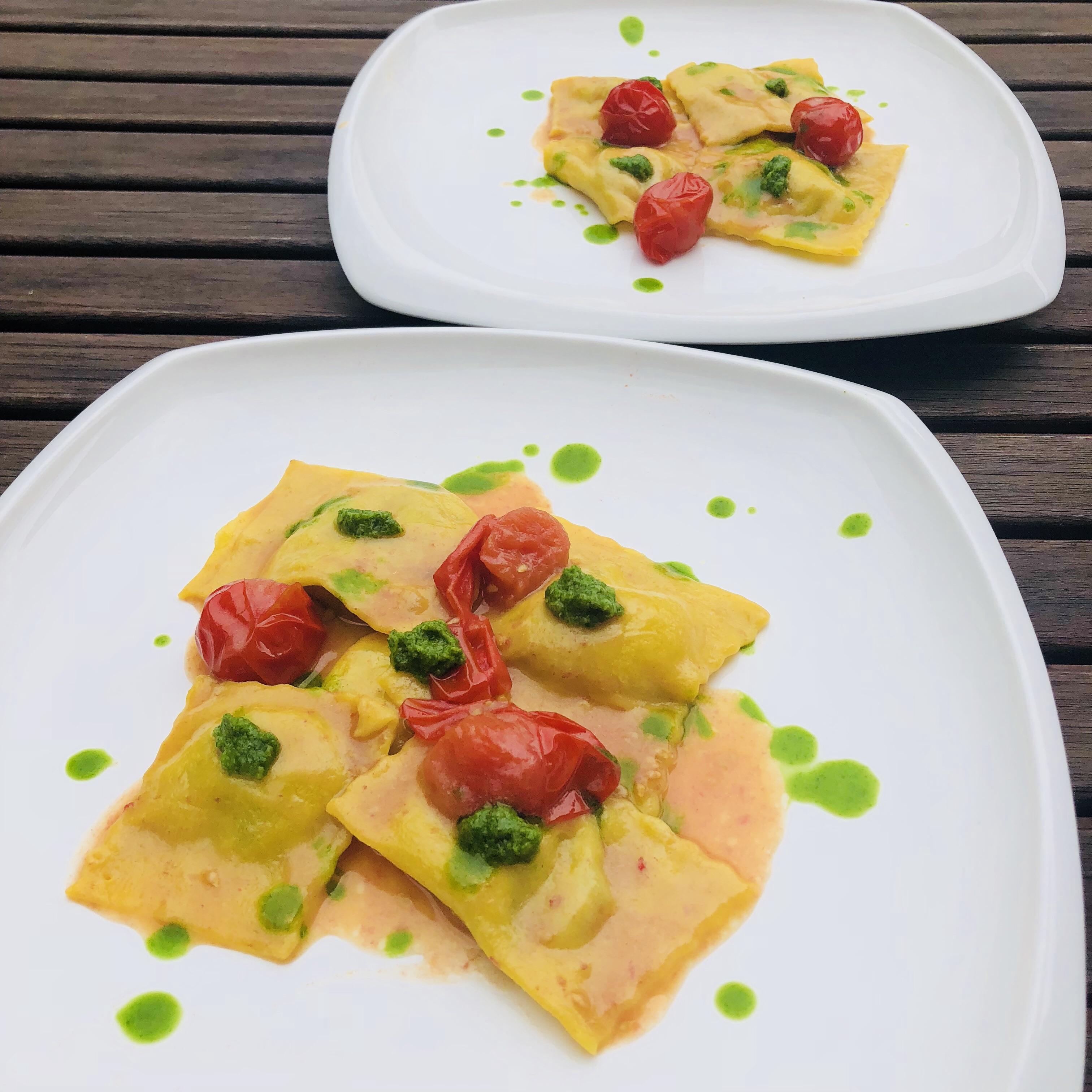 [Homemade] Ravioli stuffed with eggplant and ricotta r/food