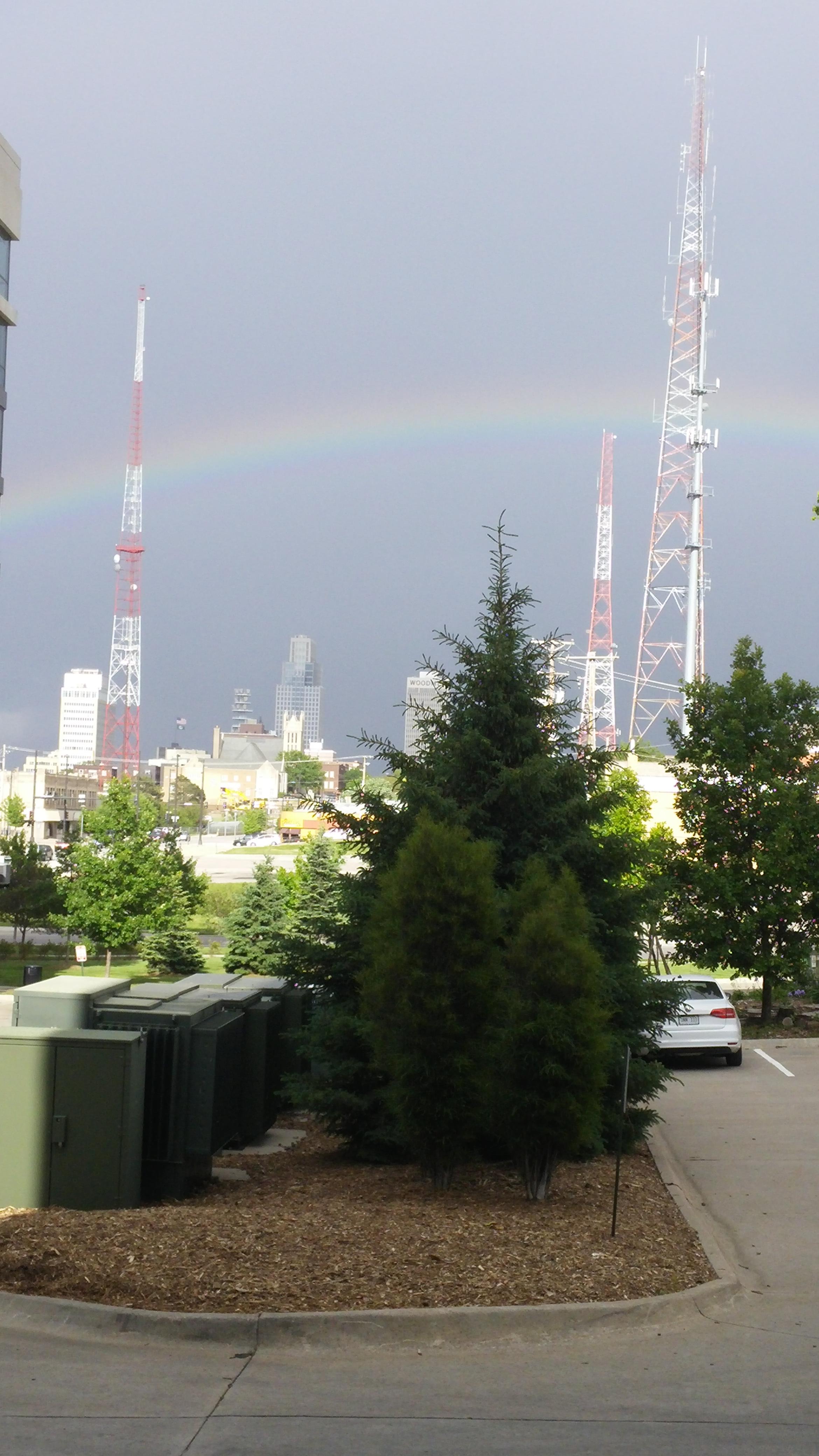 Rainbow over Omaha r/pics