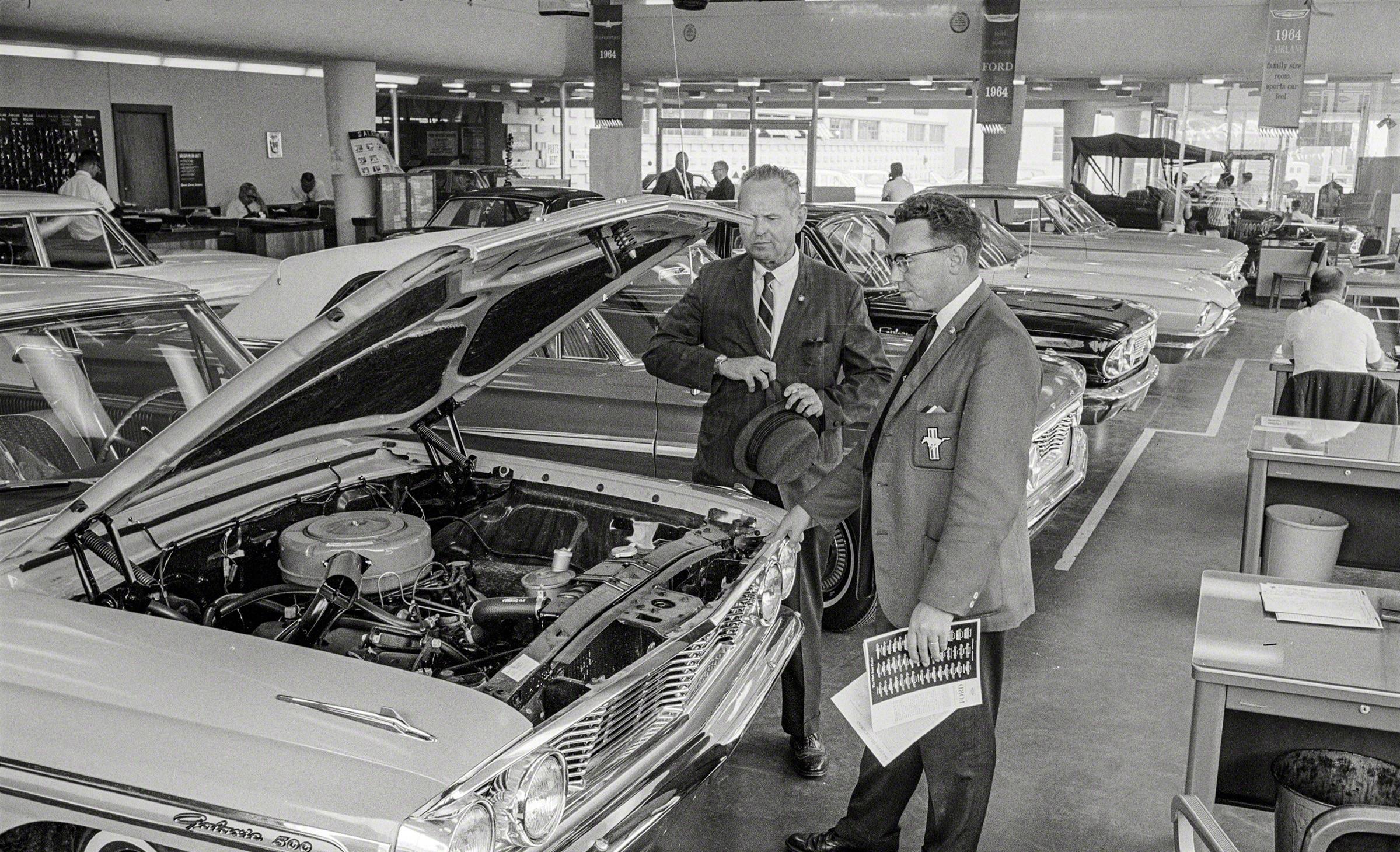 Ford showroom in Wheaton, Maryland. June 23, 1964. r/OldSchoolCool