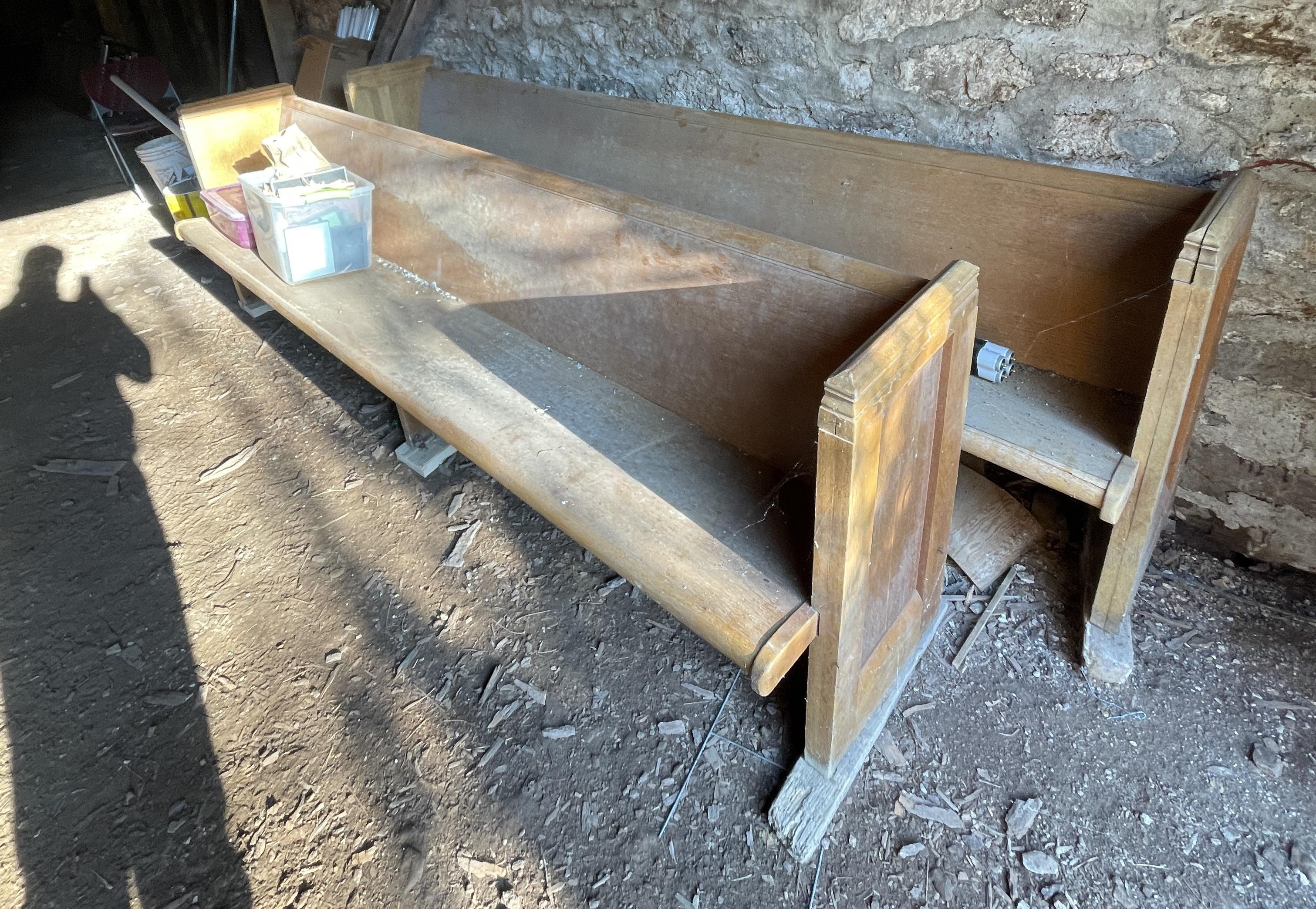 Church Pews worth salvaging? r/woodworking