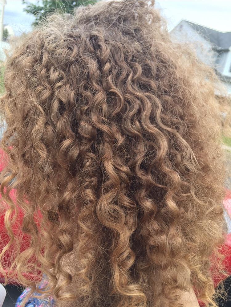 Ocean water does wonders for my hair! : r/curlyhair