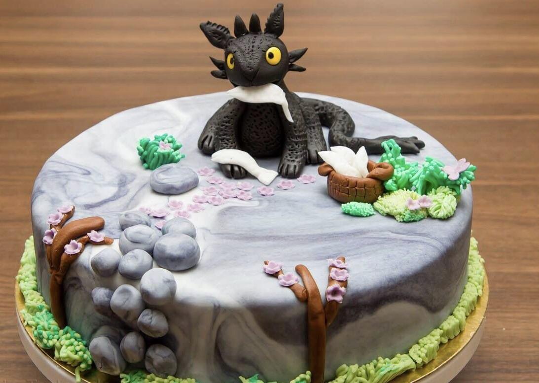 [Homemade] How to train your dragon cake r/food