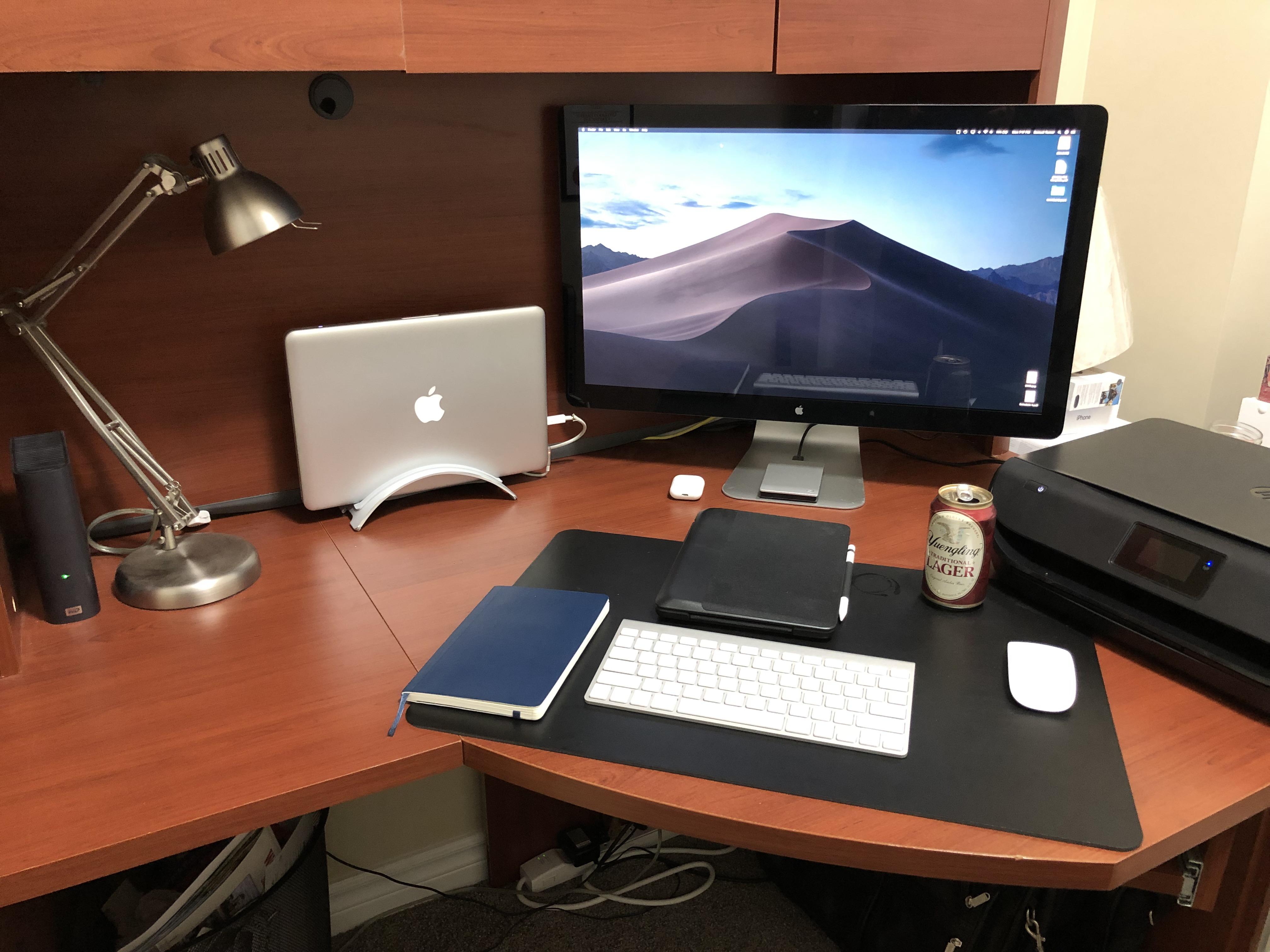 Any tips for improving my home office? r/macsetups