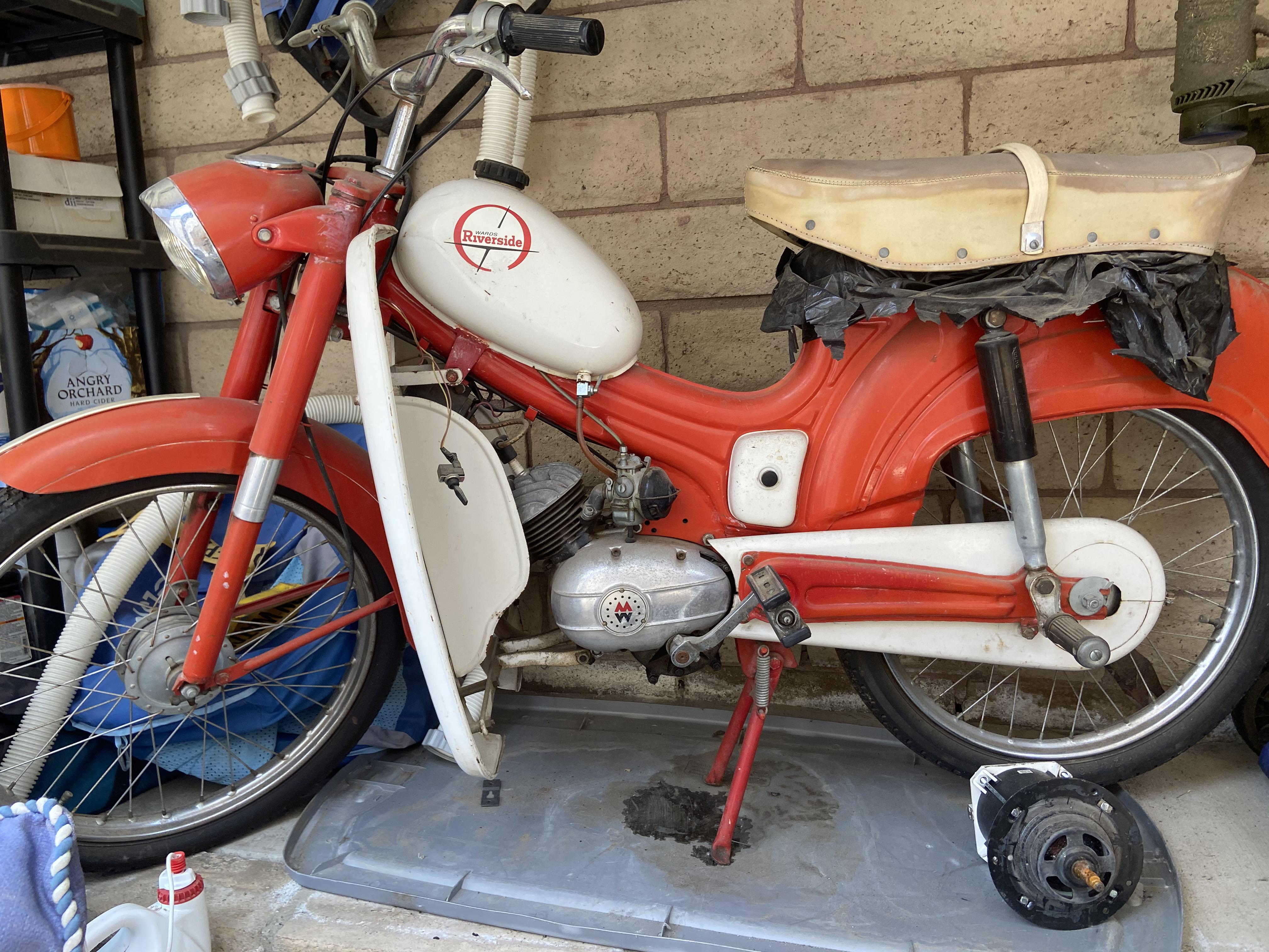 1960’s Montgomery Wards Riverside r/moped