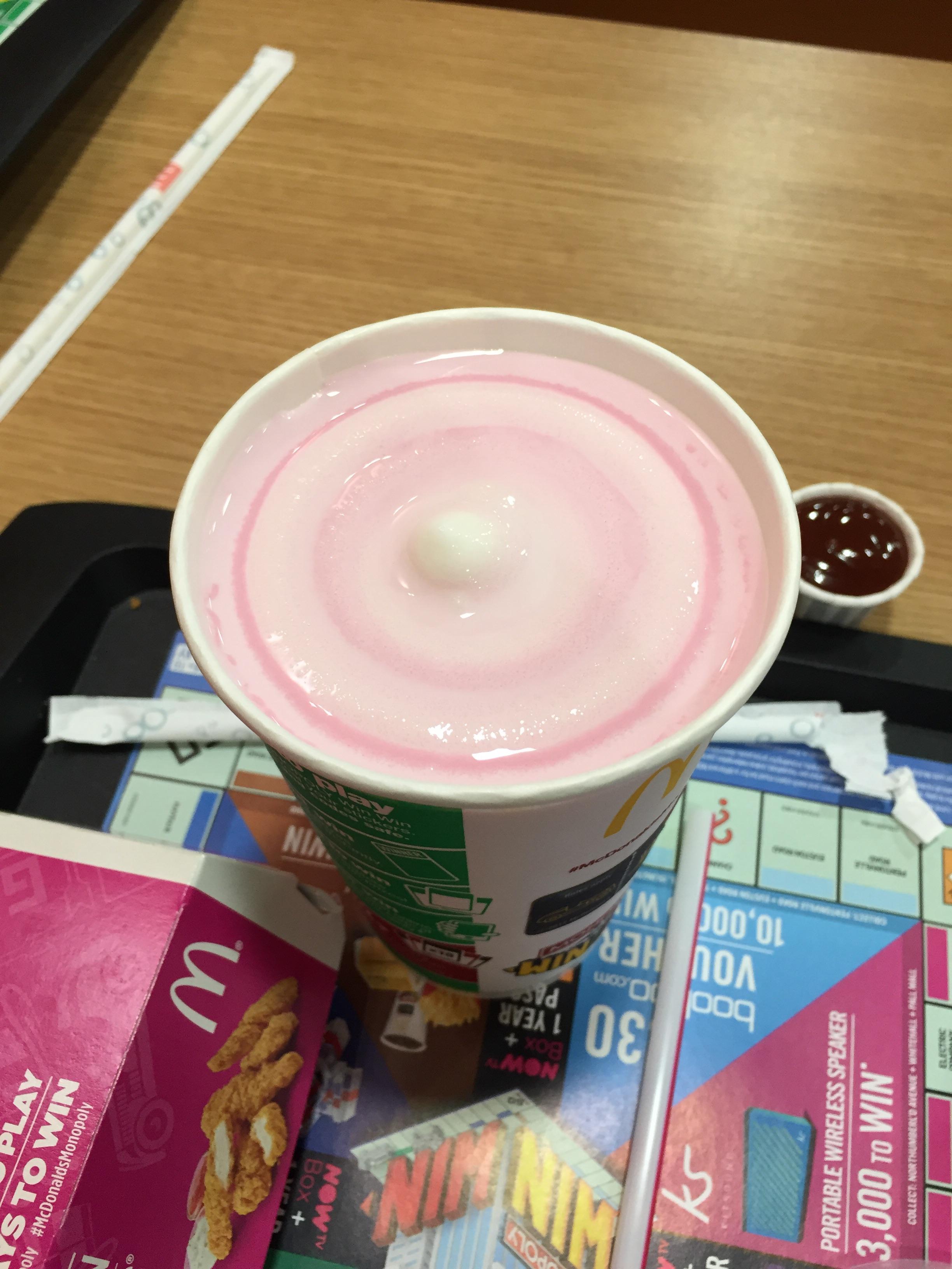 The pattern on my strawberry milkshake from McDonald's r