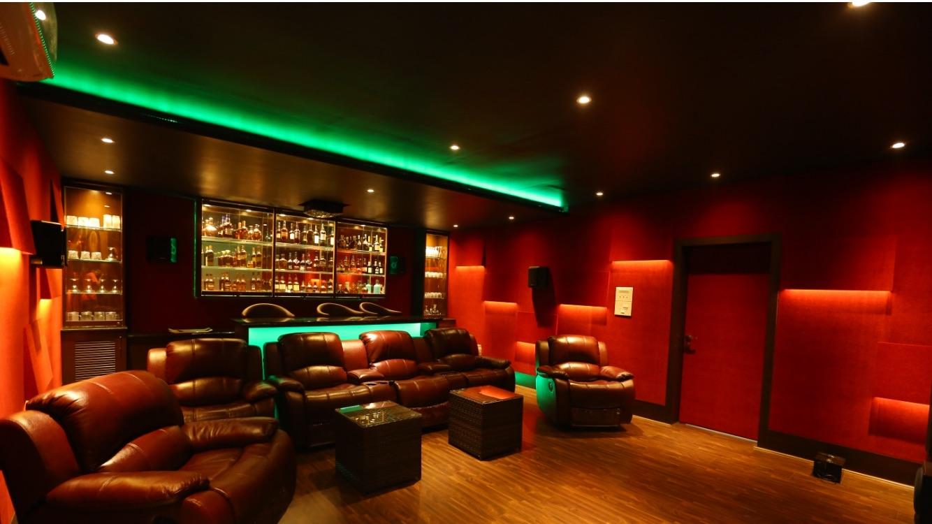HOME THEATRE & BAR InteriorDesign
