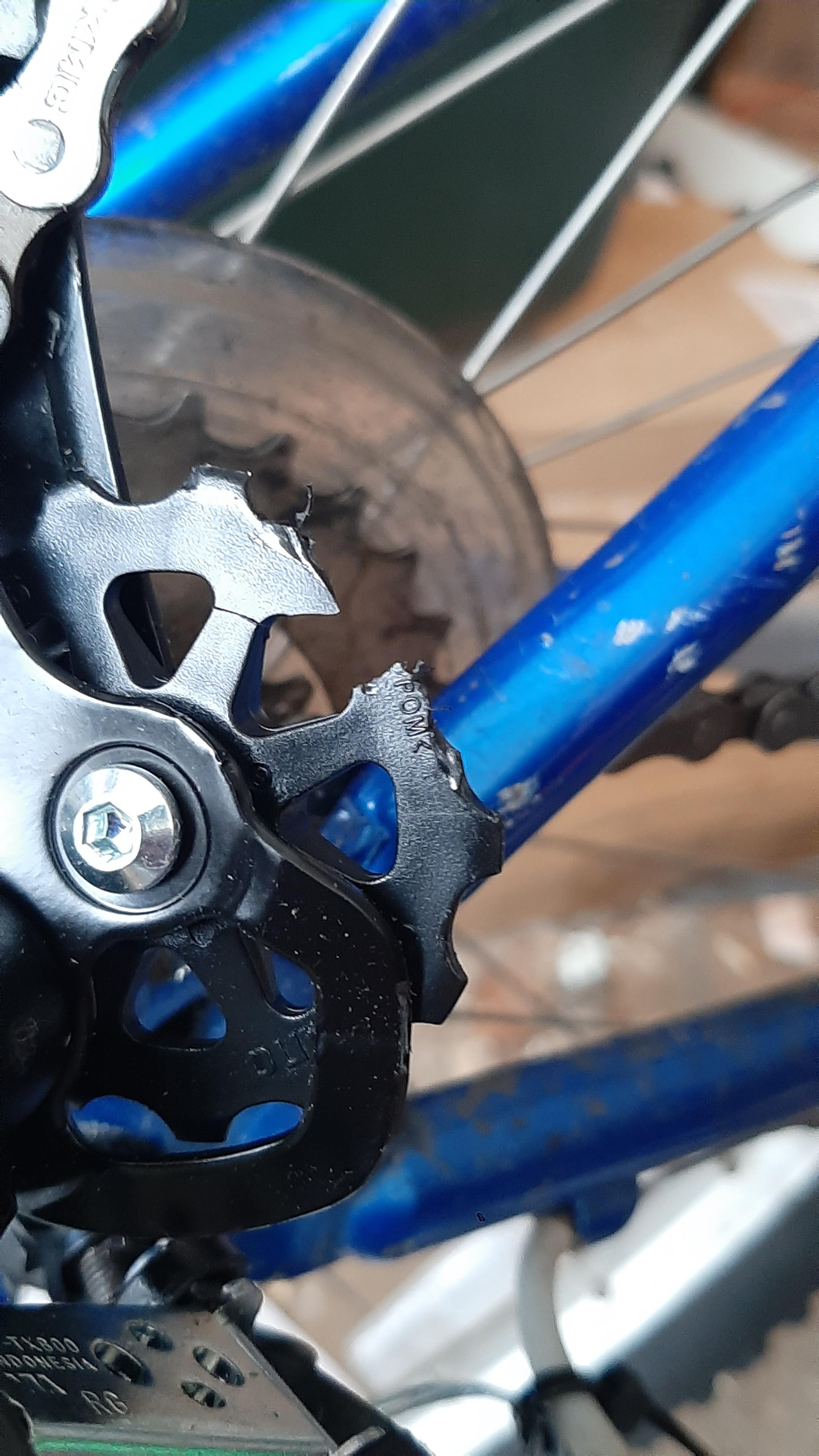 Derailleur gear cracked during shift causing the derailleur to flip and