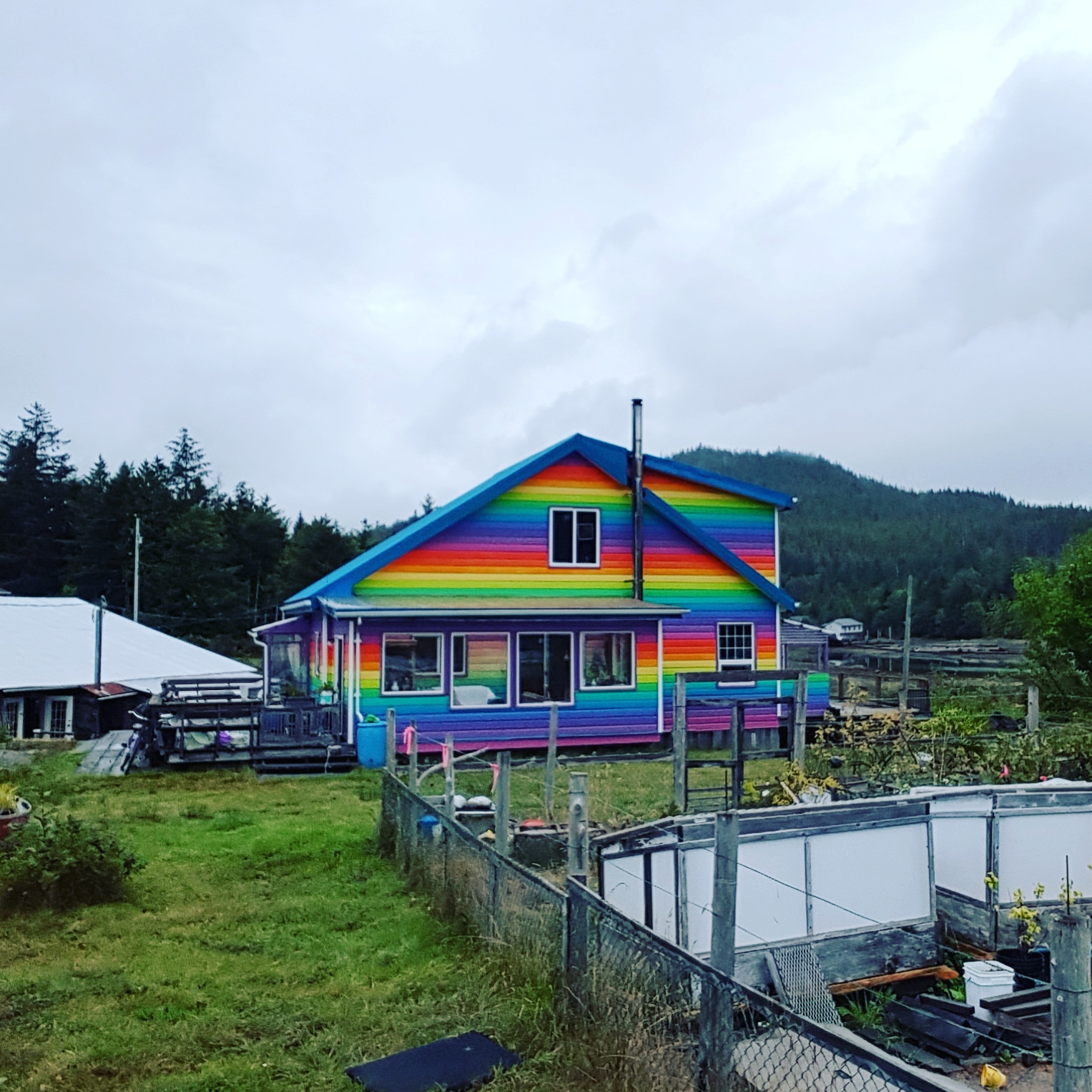 This house in Oona River. r/britishcolumbia