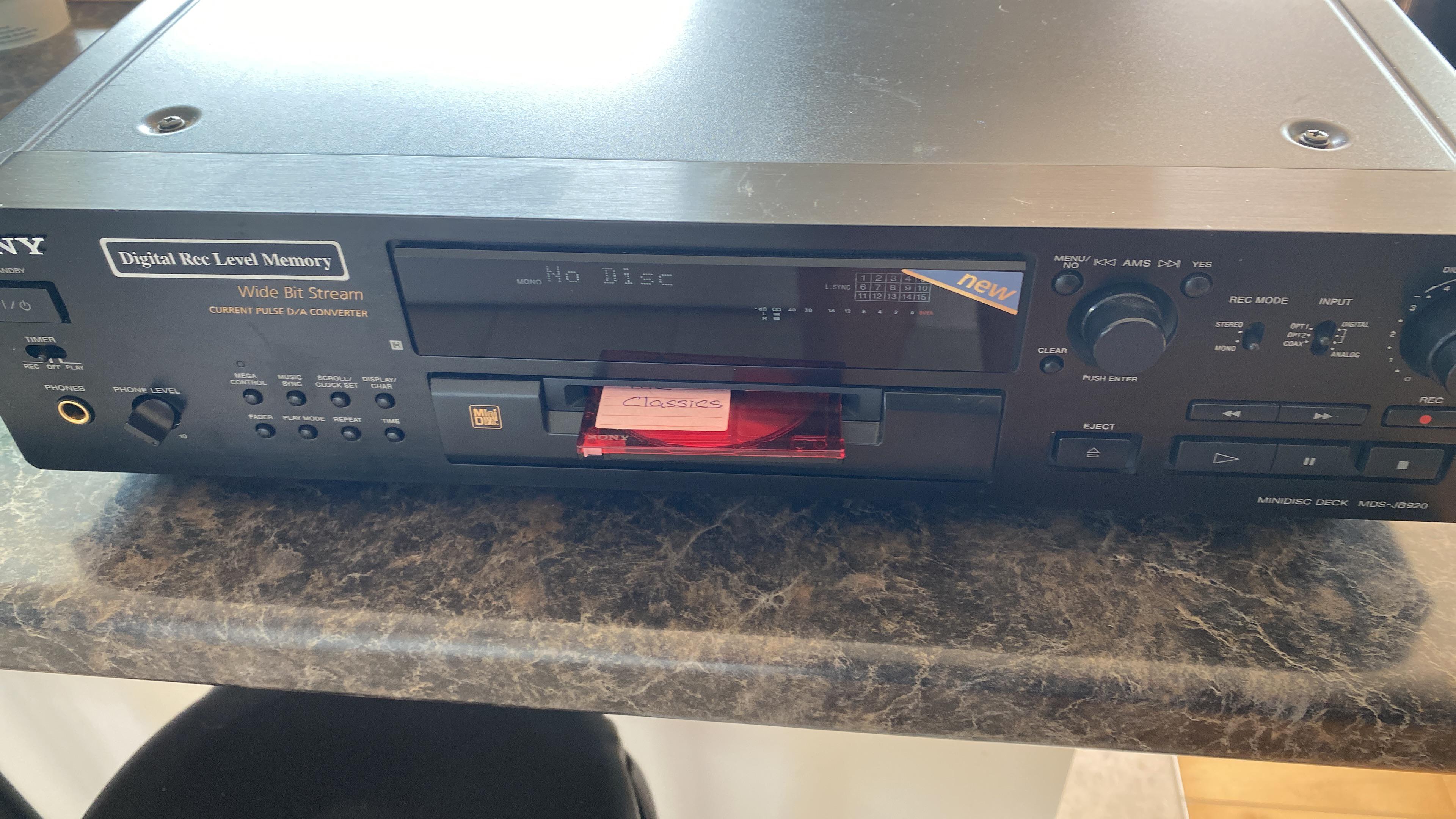 Not bad for 33. Sony MD Recorder/Player BudgetAudiophile