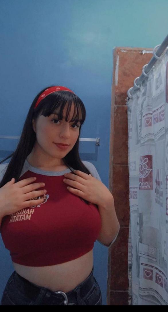 Morbo a mi prima mando nudes si muestran la verga : EsposasYNovias