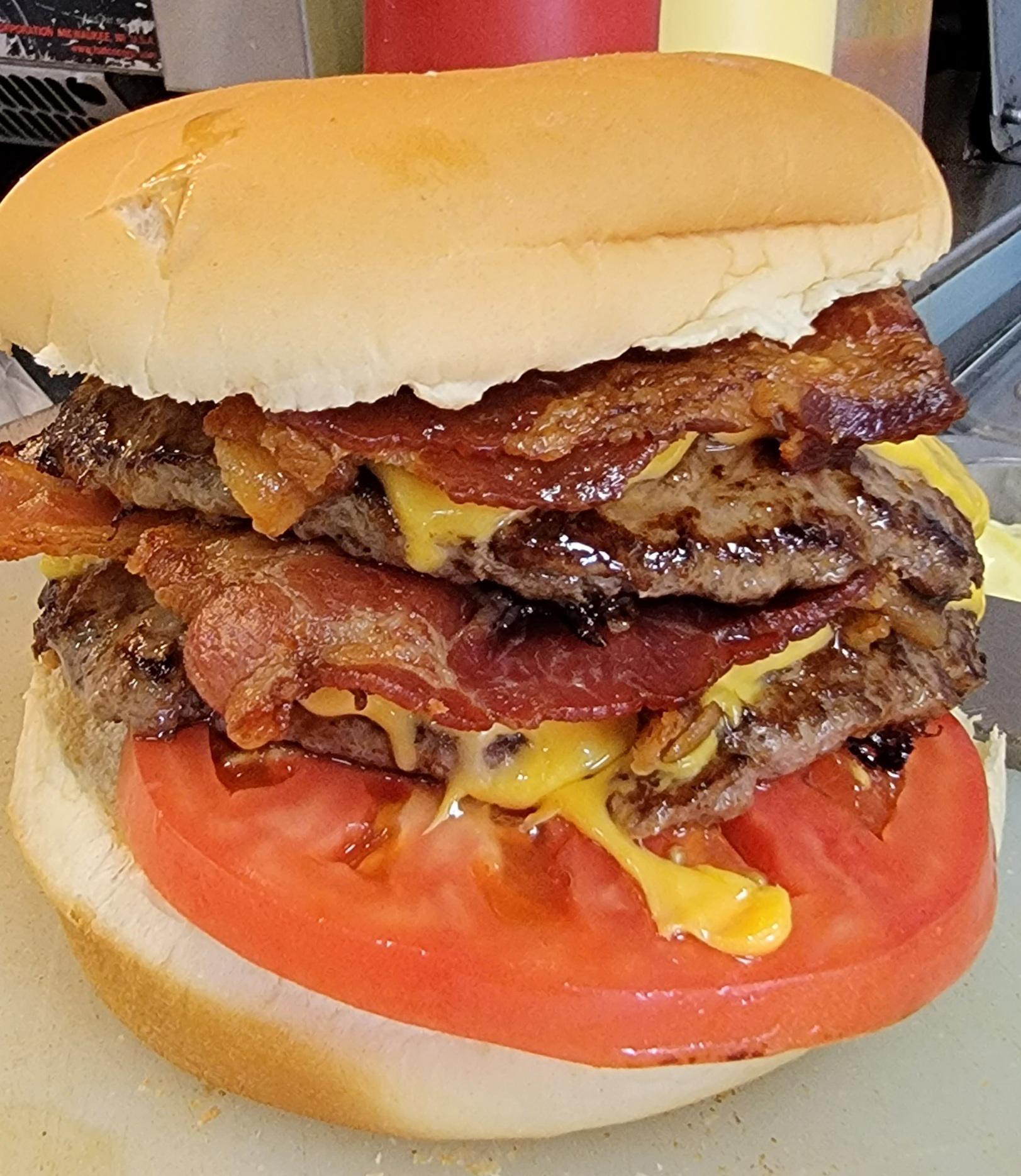 [Homemade] Double bacon cheeseburger with extra bacon. r/food