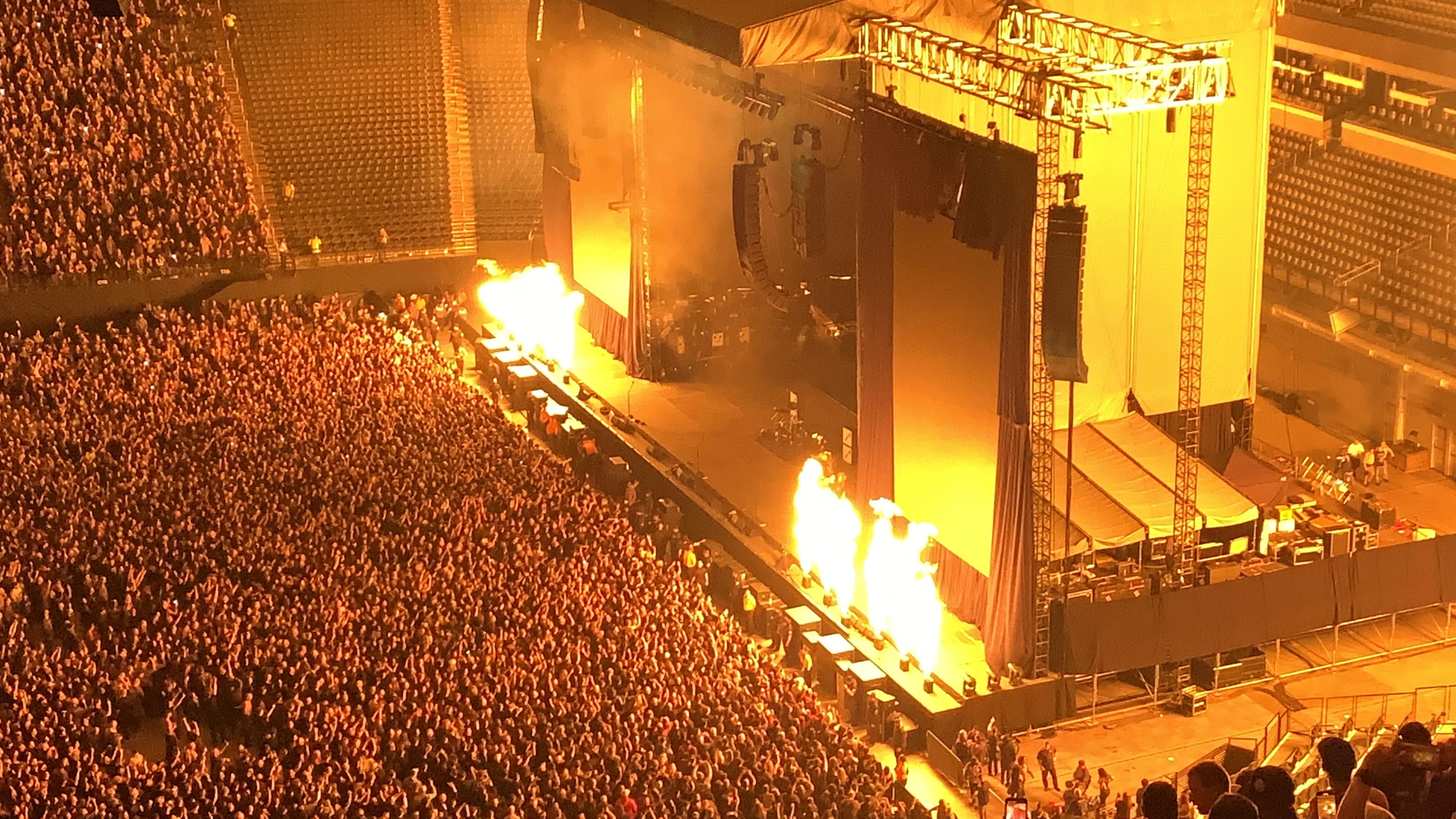 Reddit Dive into anything