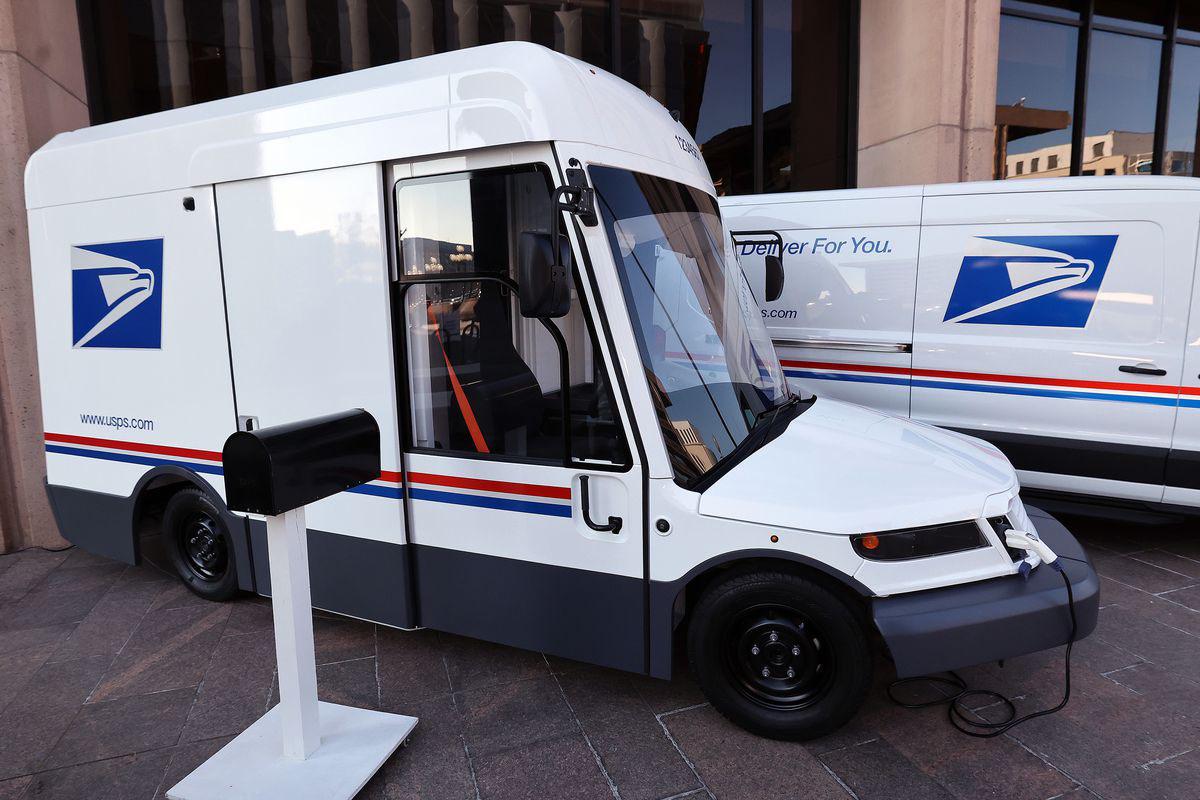USPS Next Generation Delivery Vehicle The official delivery vehicle of POSTMAN PAT, POSTMAN PAT