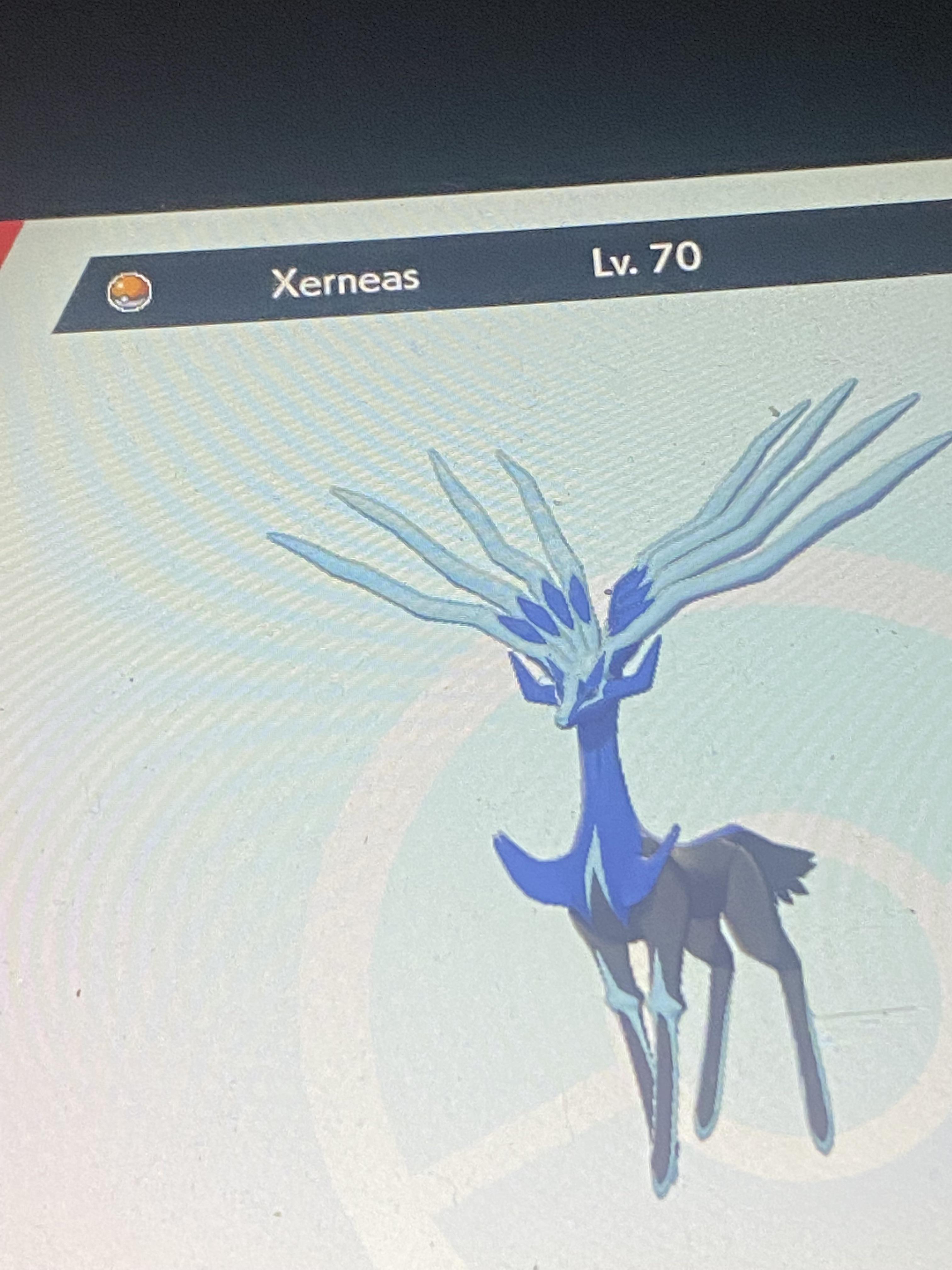 Why is my xerneas have blue horns r/PokemonSwordAndShield