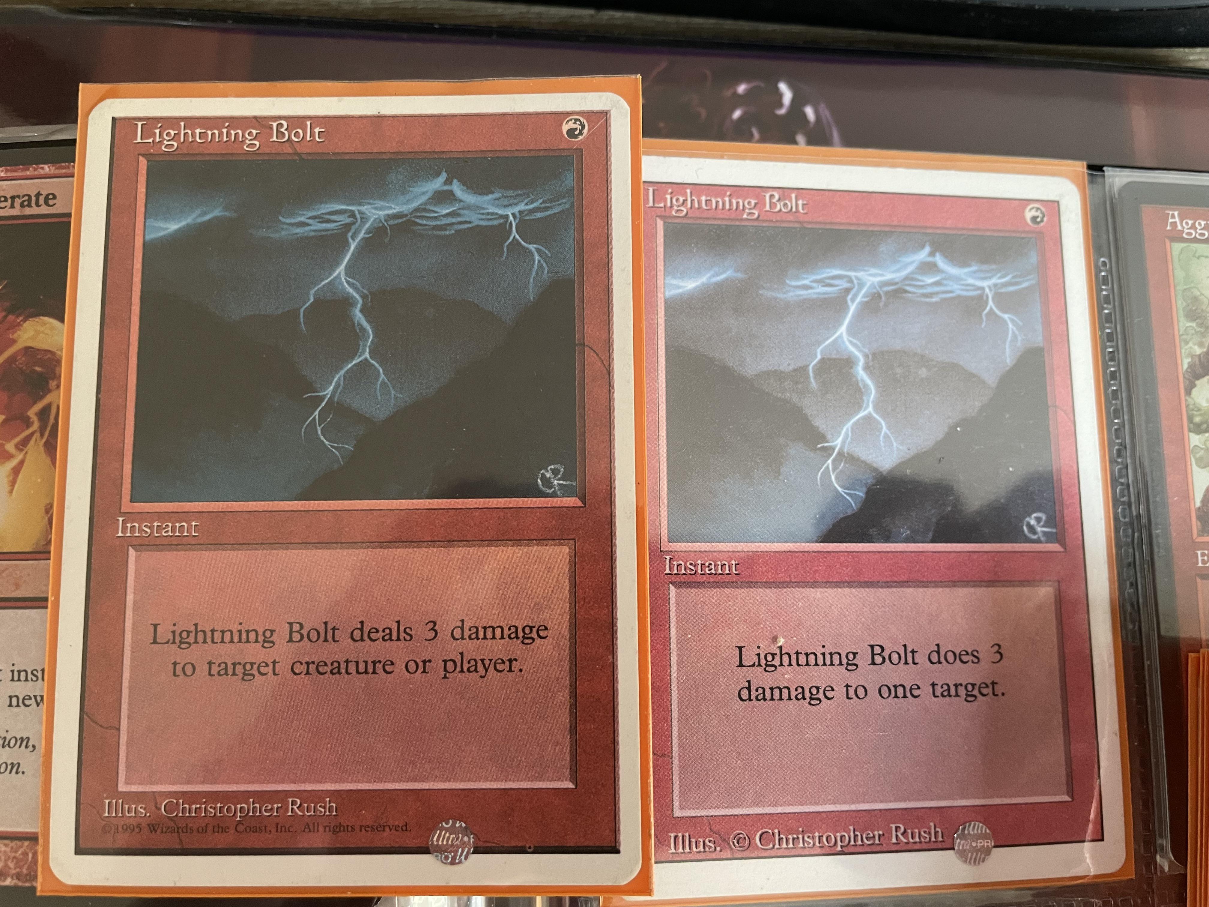 Lightning bolt.. which set are these? r/mtg