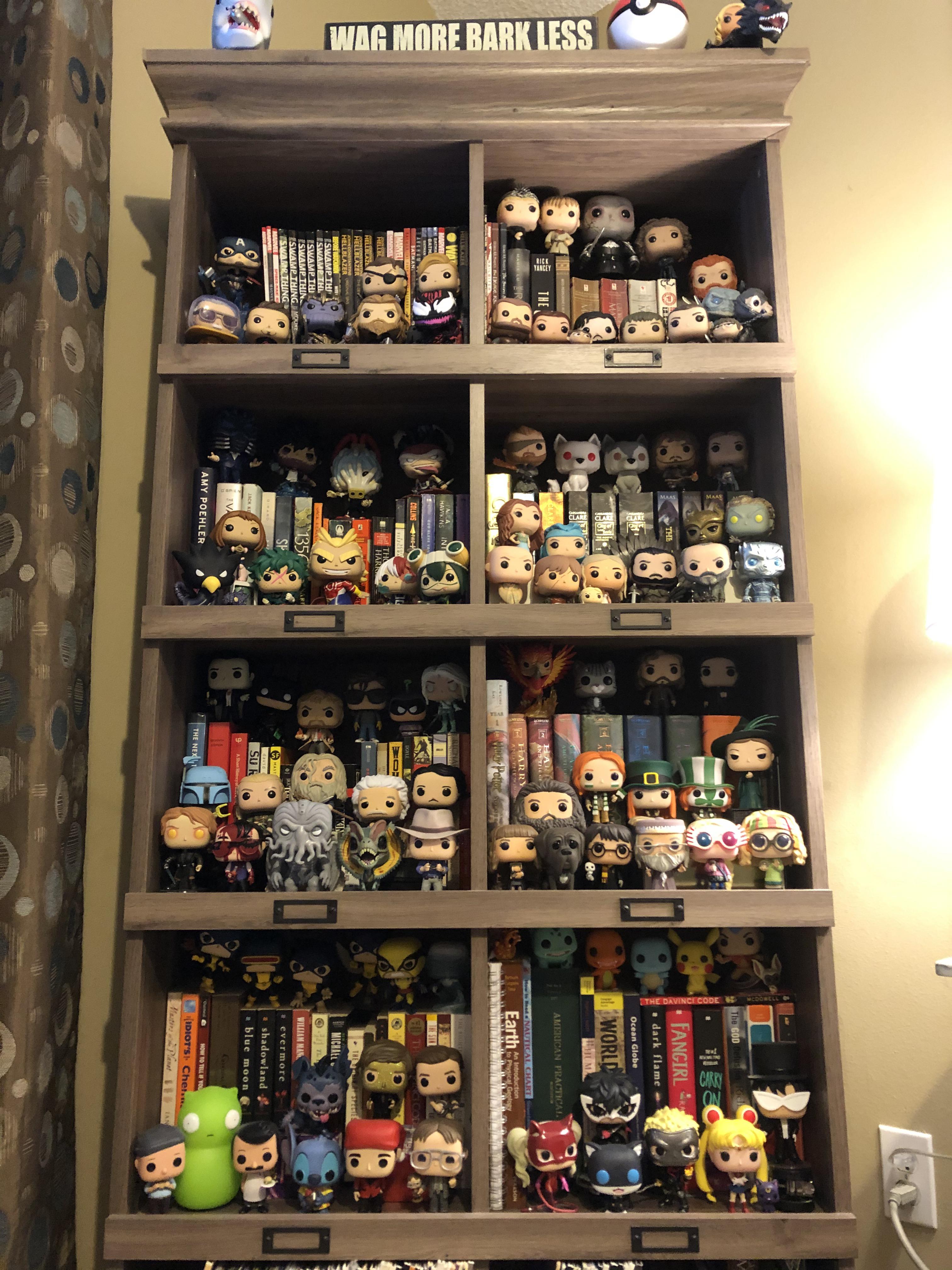 Updated the bookshelf display. r/funkopop