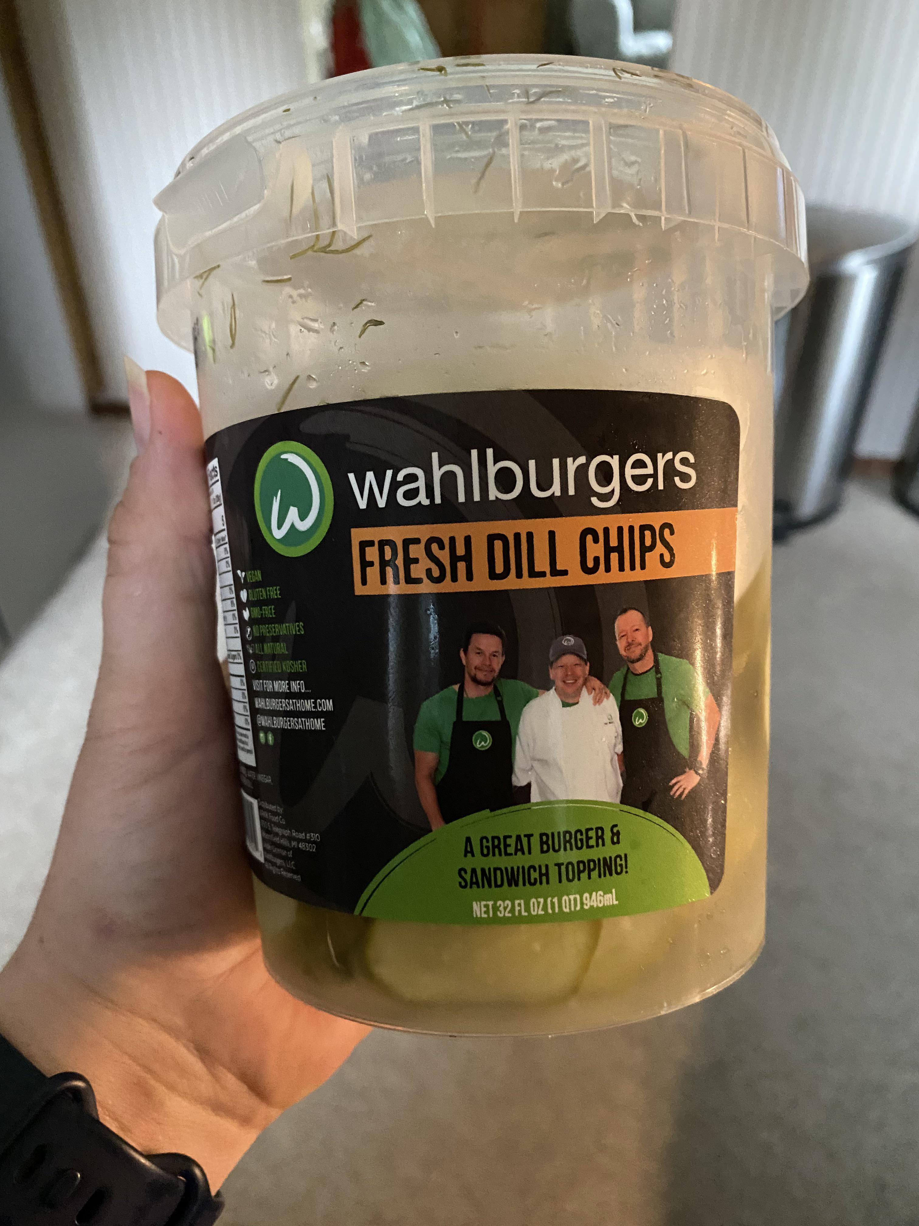 Wahlburgers Fresh Dill Chips are 💣 Get ‘em while you can! r/aldi