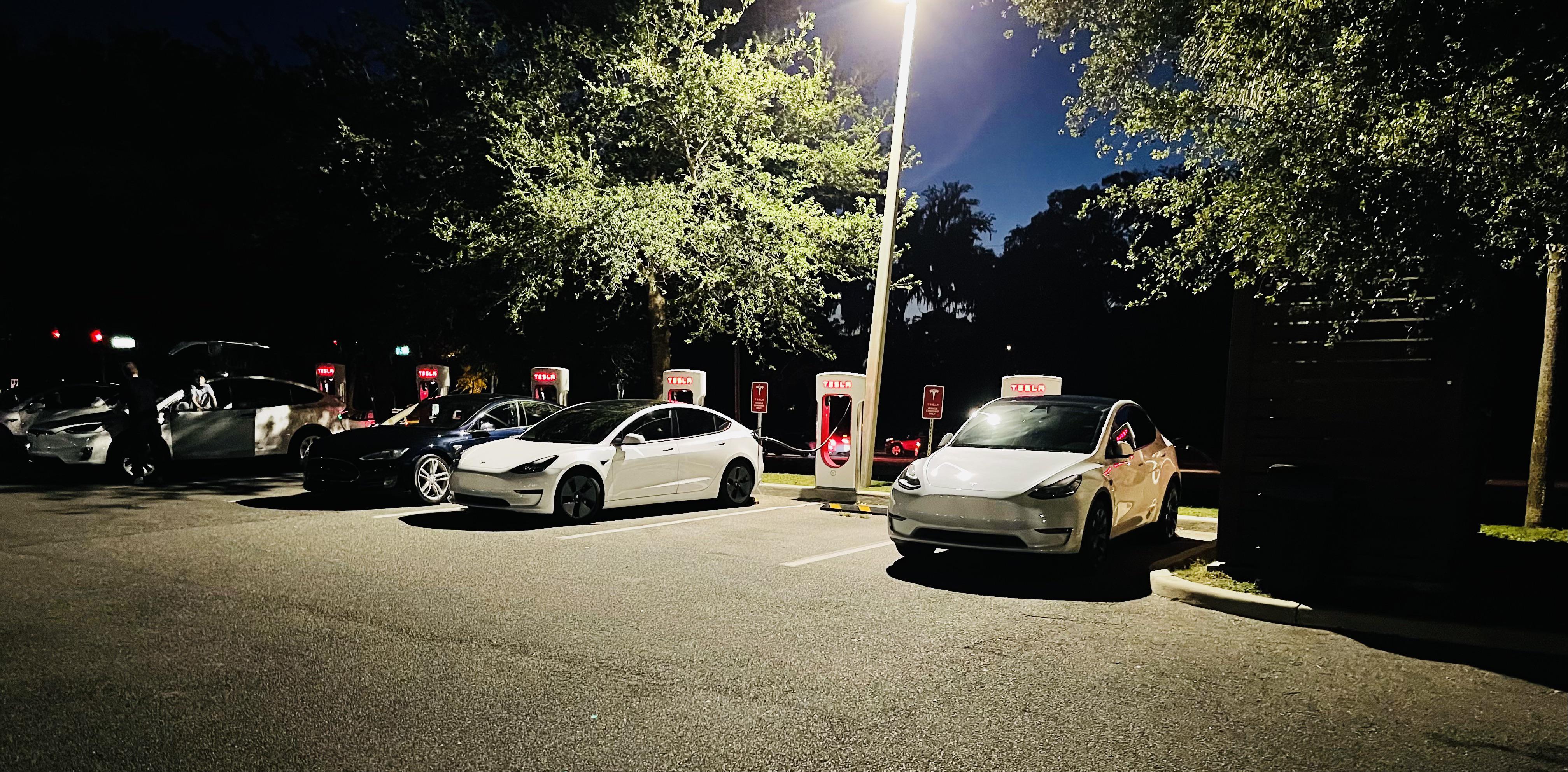 📍Ocala, FL Supercharger r/TeslaModelY