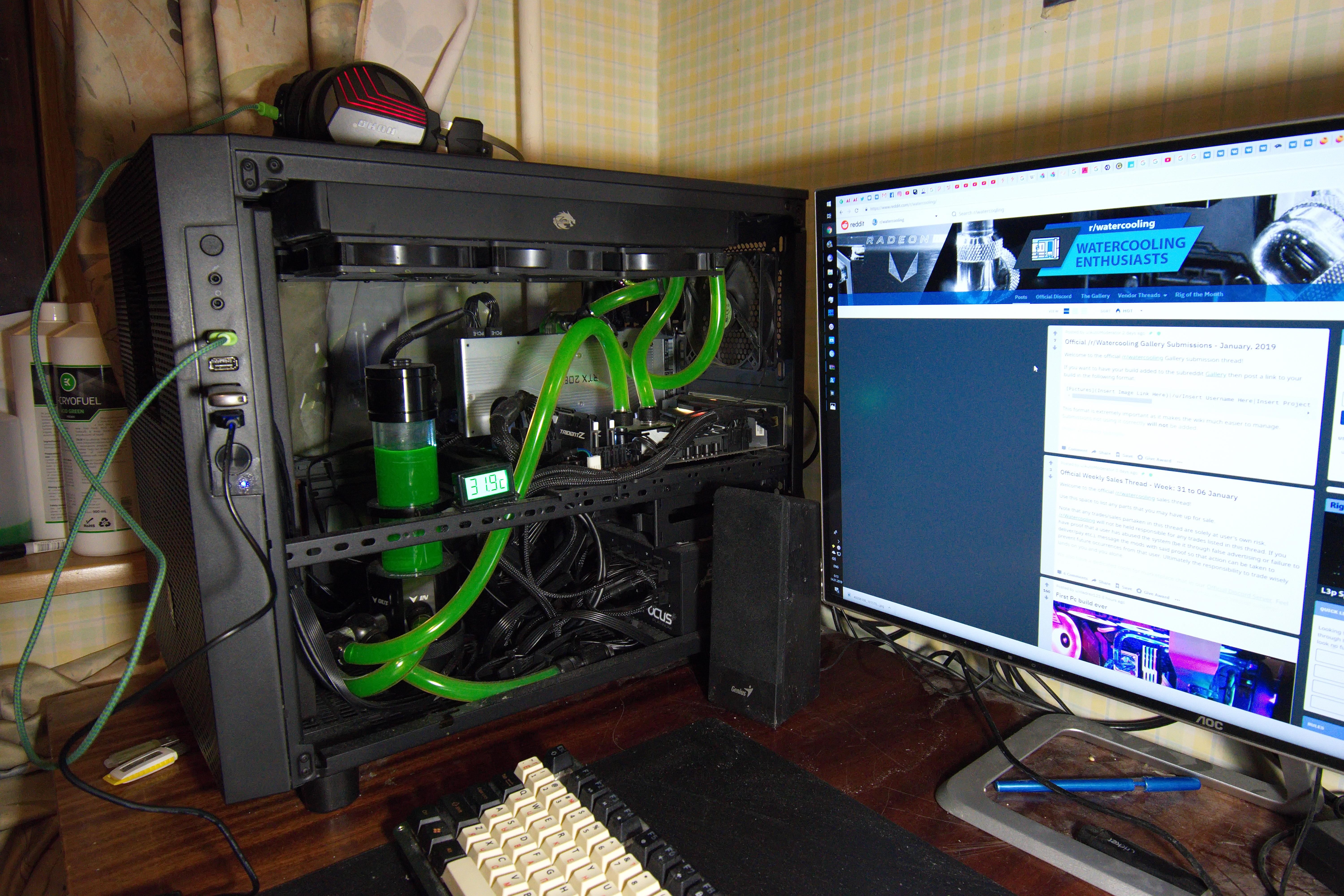 First gaming pc build ever Thermaltake Core X5 TG watercooling