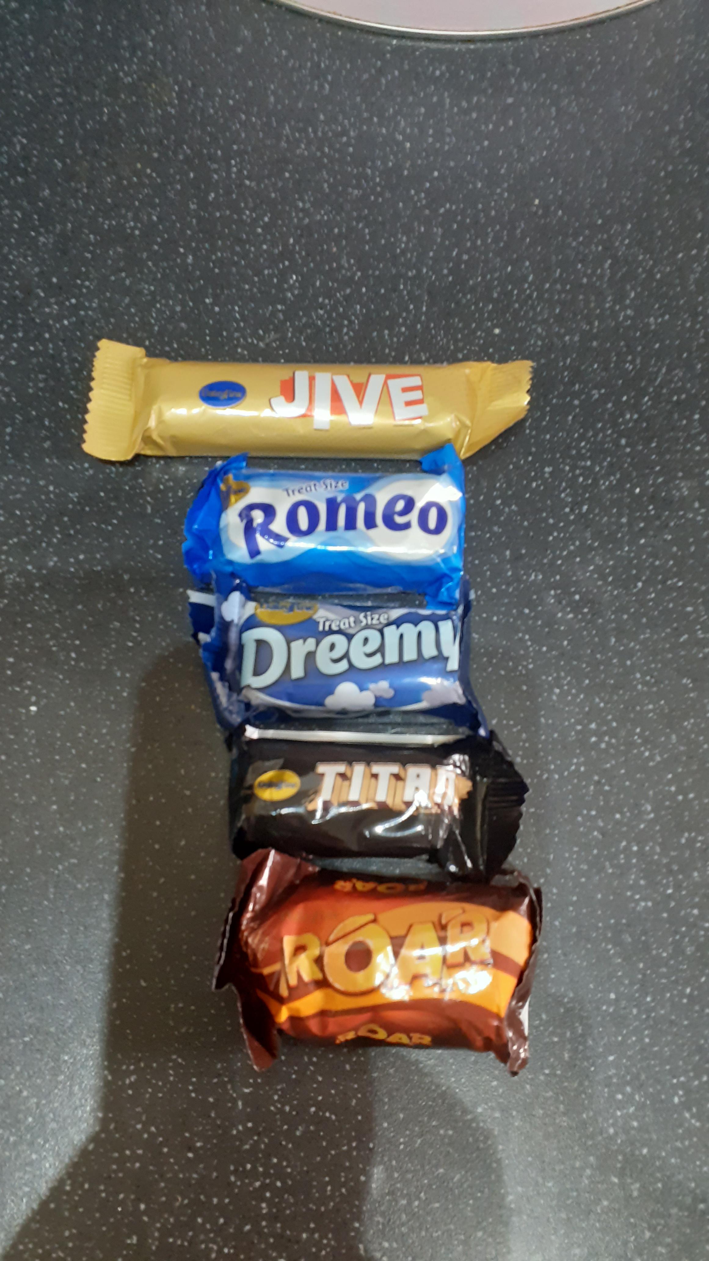 Ah yes, my favourite Bars... crappyoffbrands