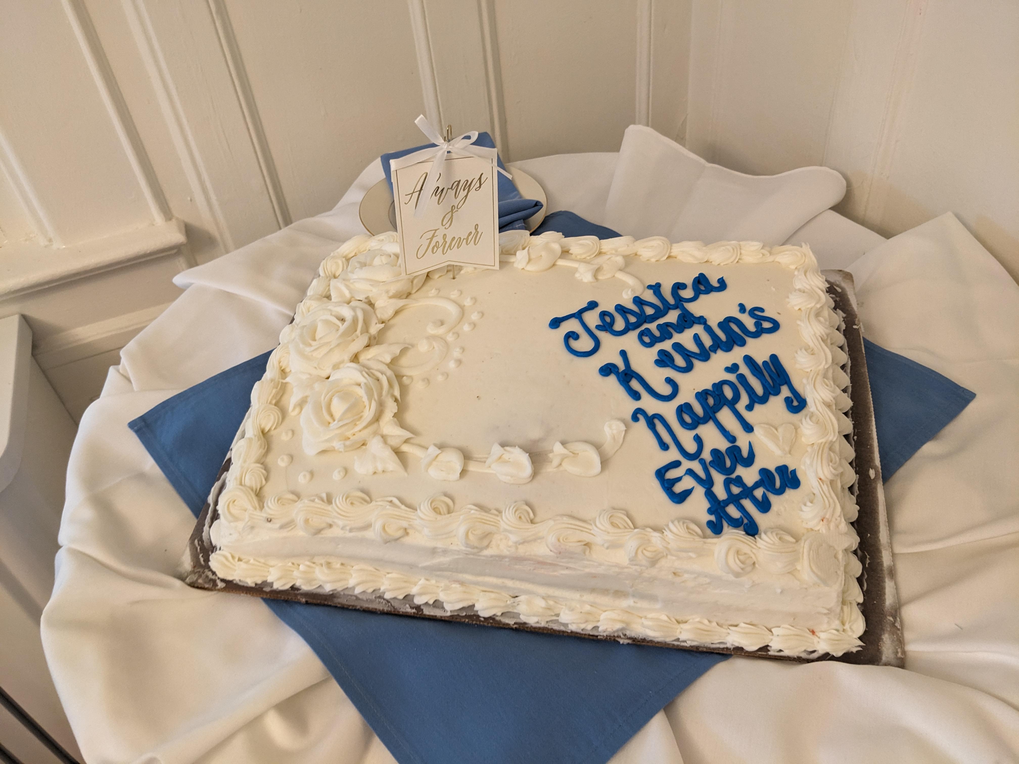 The Costco wedding cake for my brother's reception turned out so well