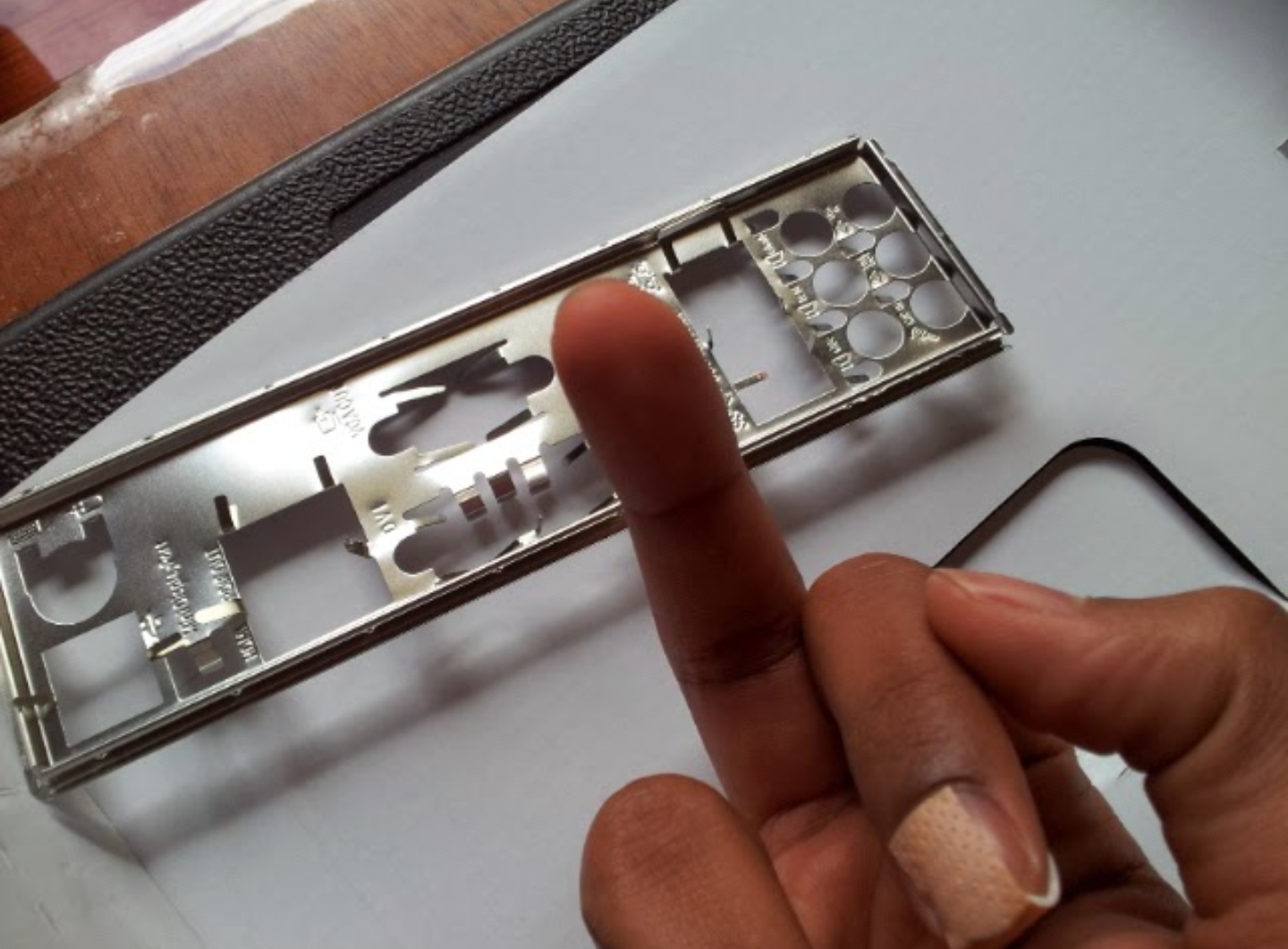 Tell me your I/O shield nightmares... r/pcmasterrace