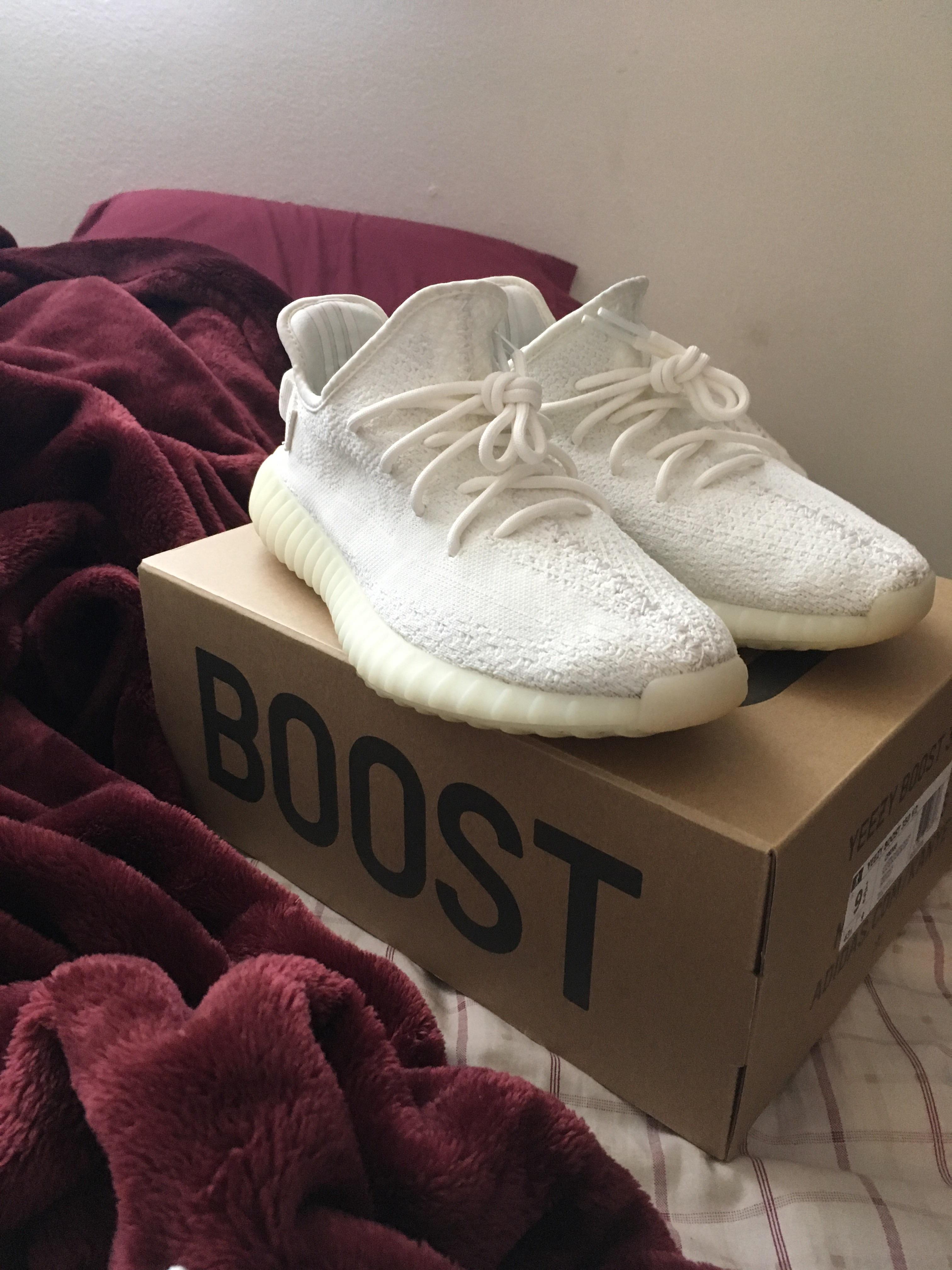 My first pair of hyped shoes! r/Sneakers