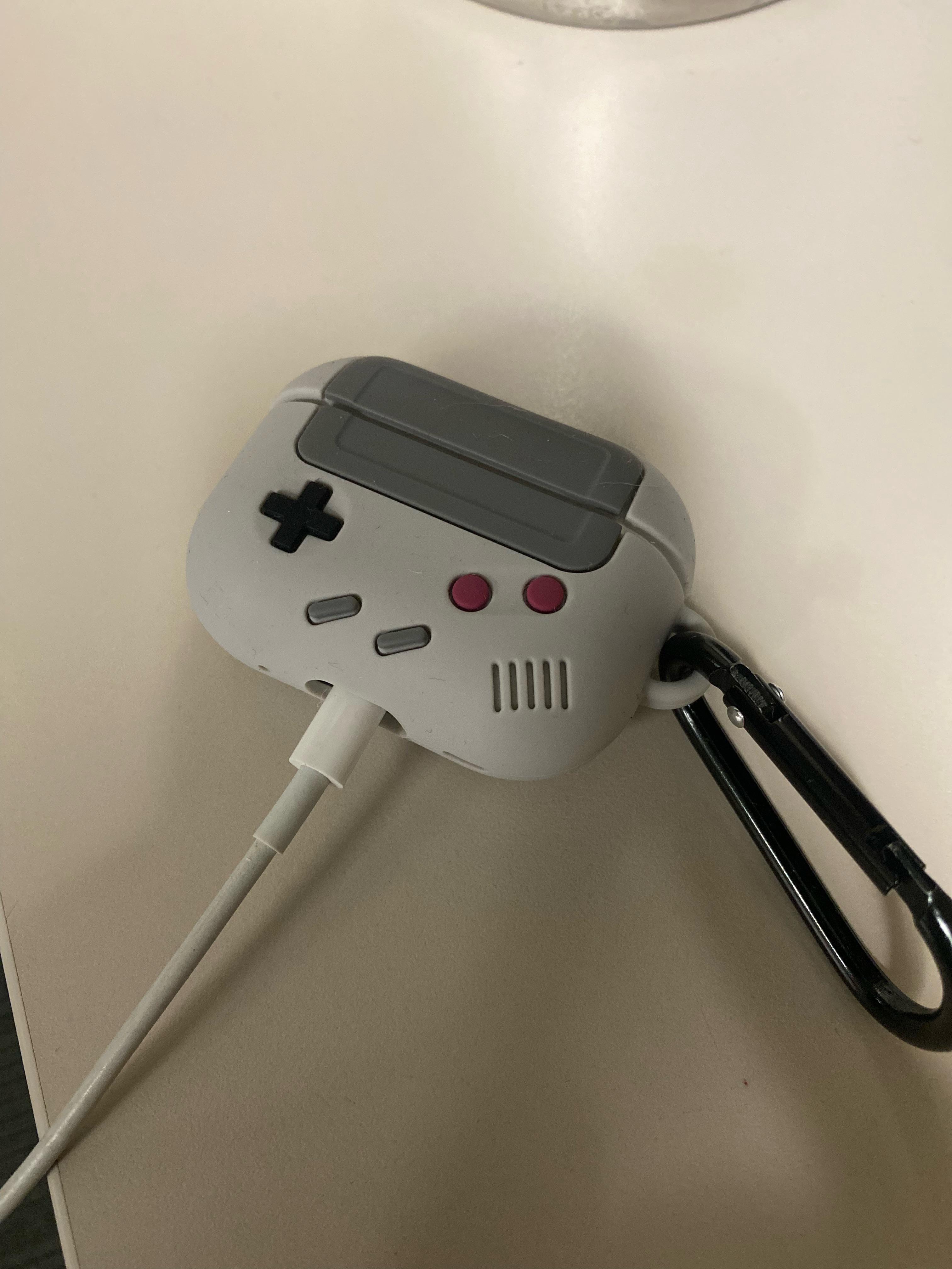 Functional case. Anyone have any great functional case suggestions? The novelty has worn off