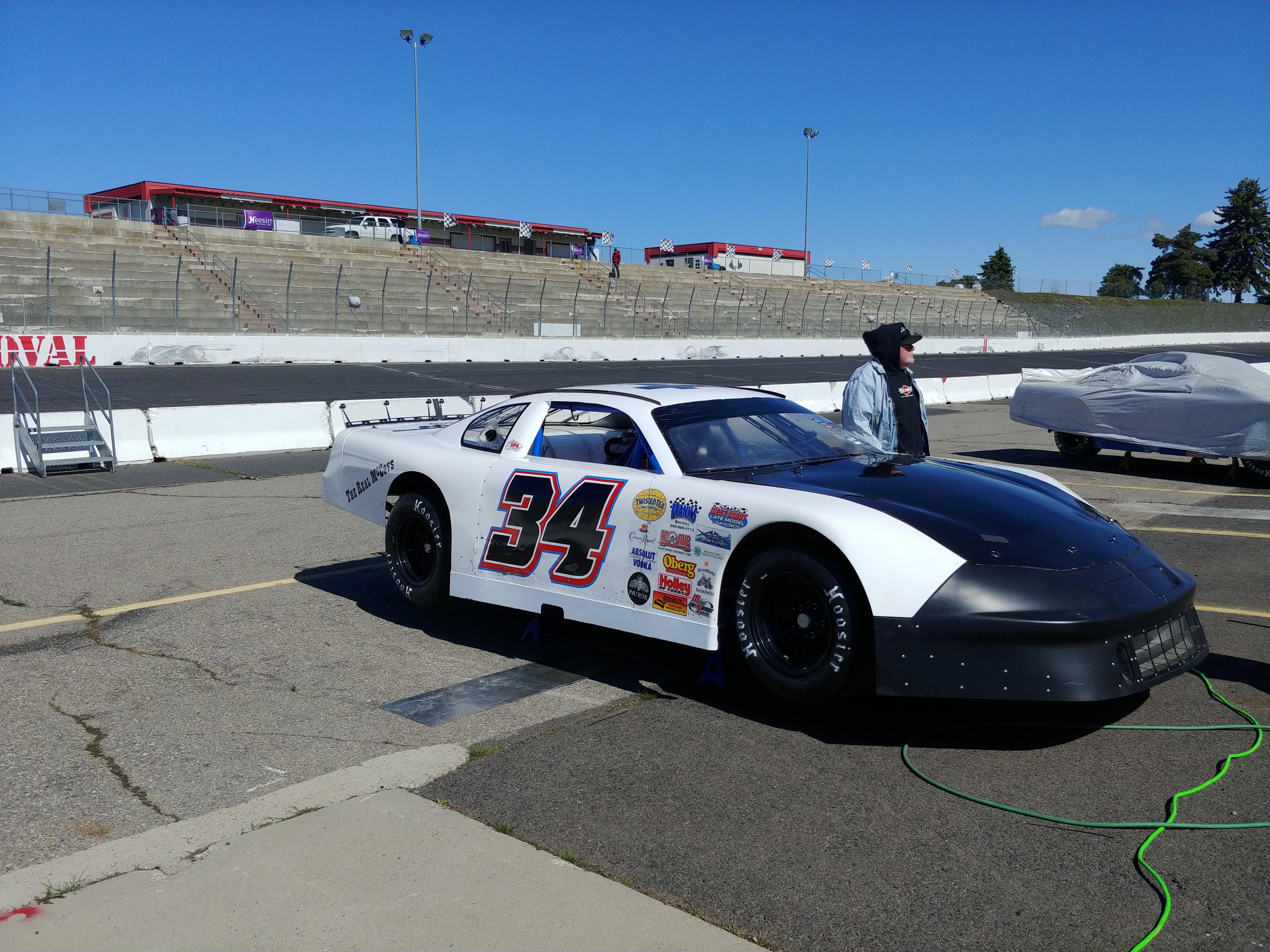 Late model racing at NASCAR Hometrack, Spokane Super Oval NASCAR