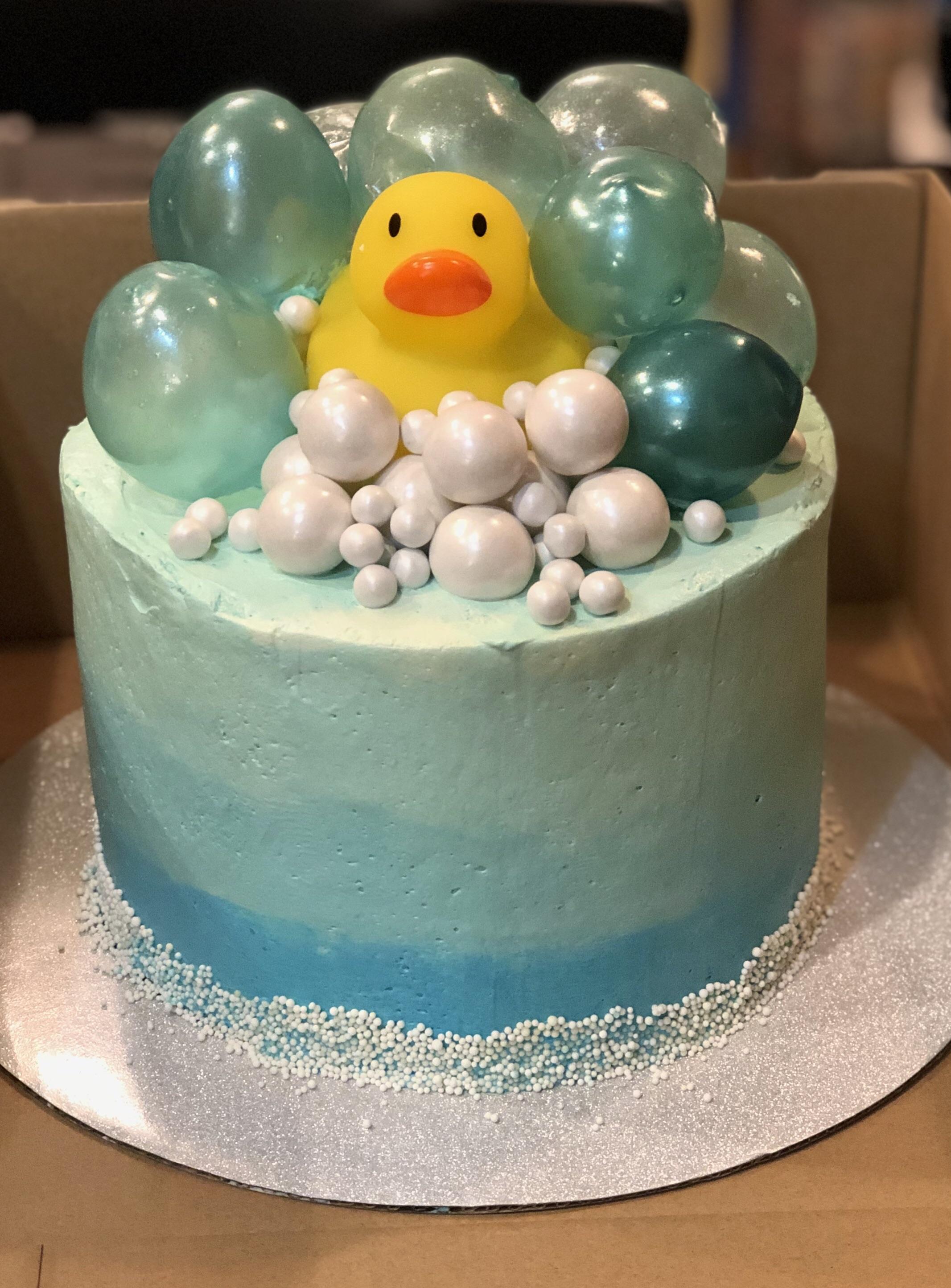 Ducky Bubble Bath Cake r/cakedecorating