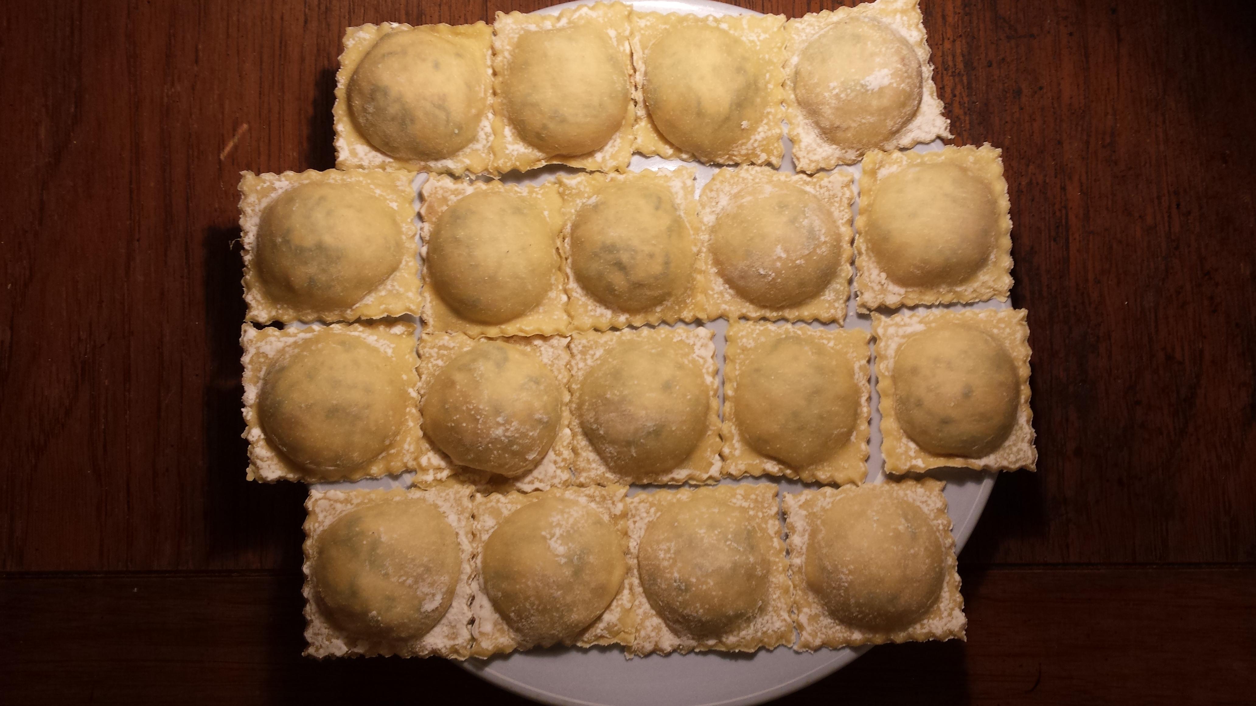 Ravioli, 3cheese w/homemade ricotta. Half semolina, half flour pasta