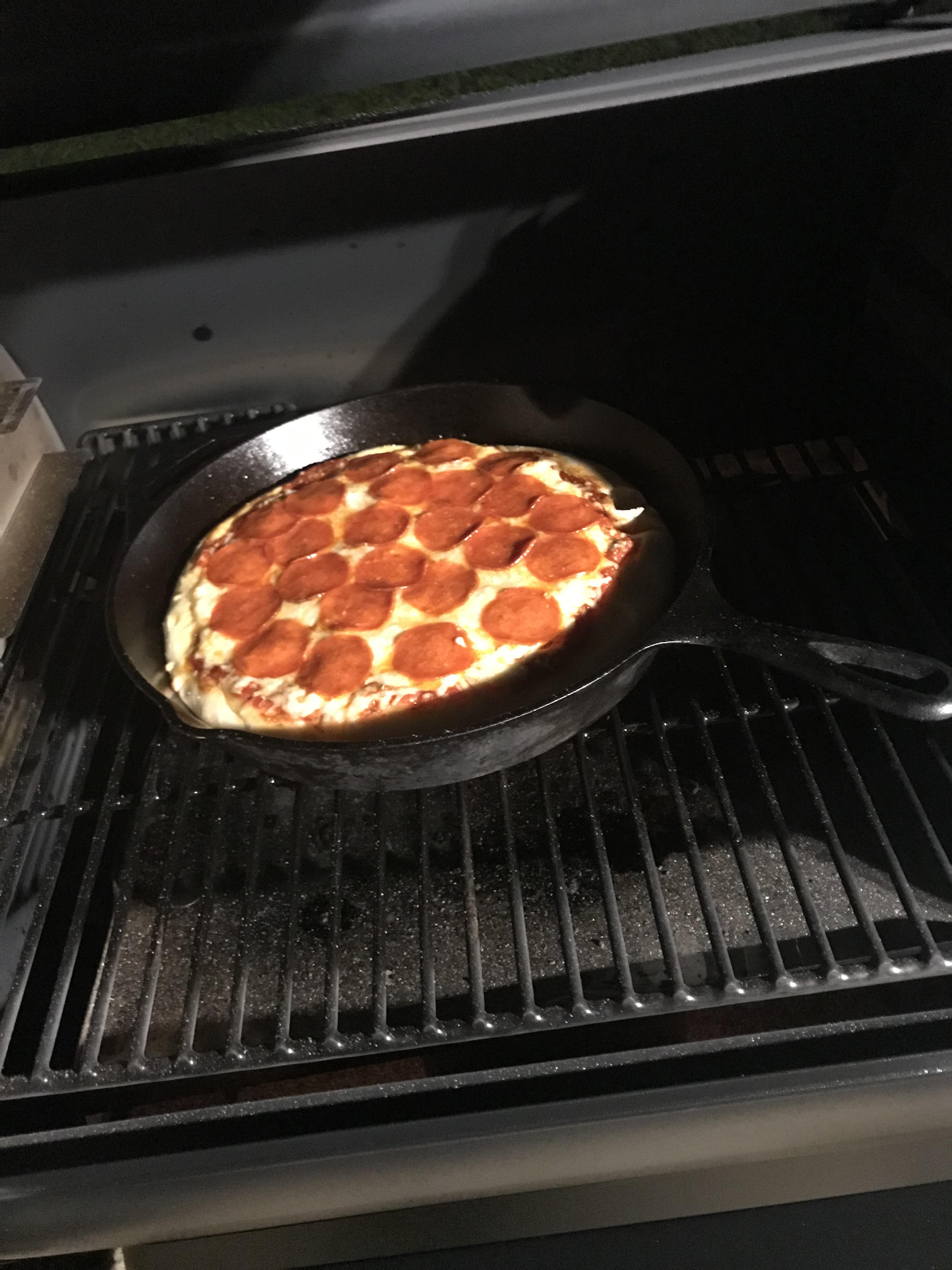 Cast iron skillet pizza! r/pelletgrills