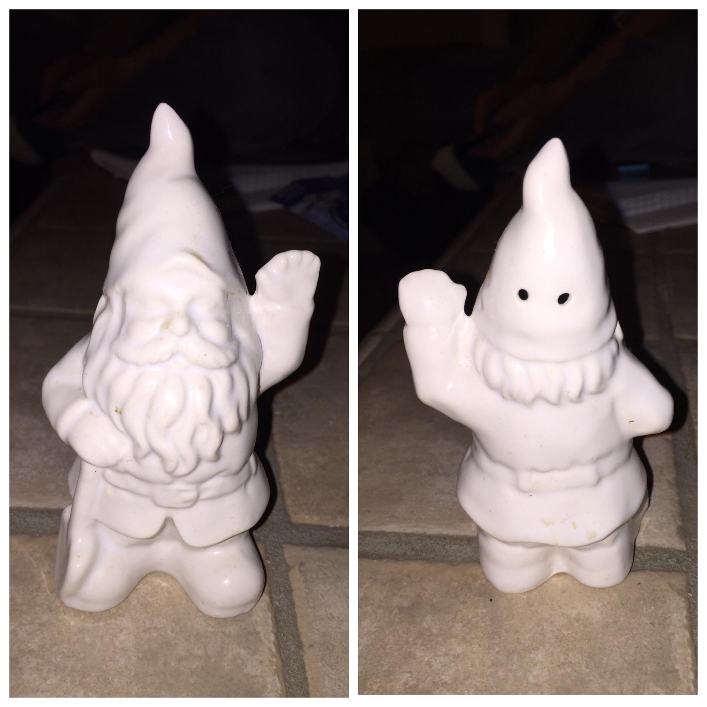 This gnome salt shaker r/CrappyDesign