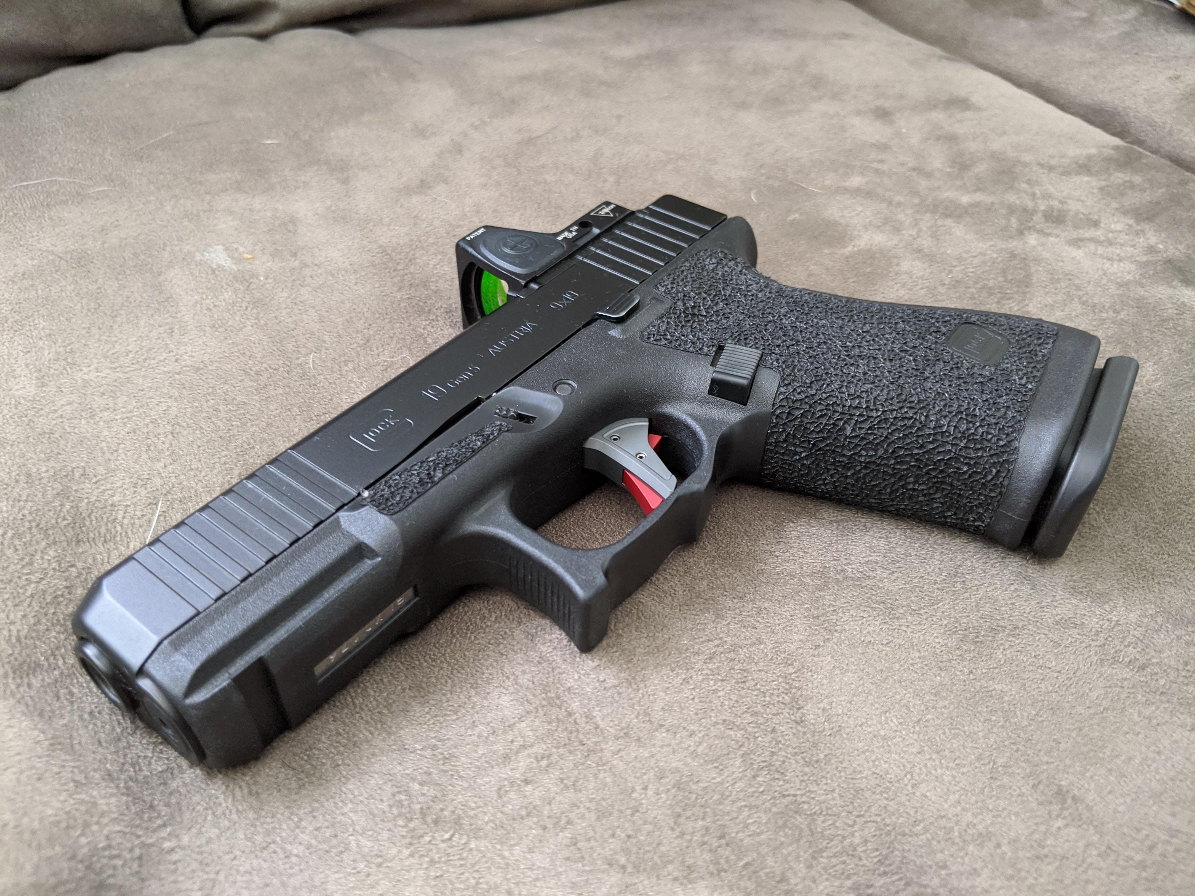 "Baby's First Gucci Glock" r/Glocks
