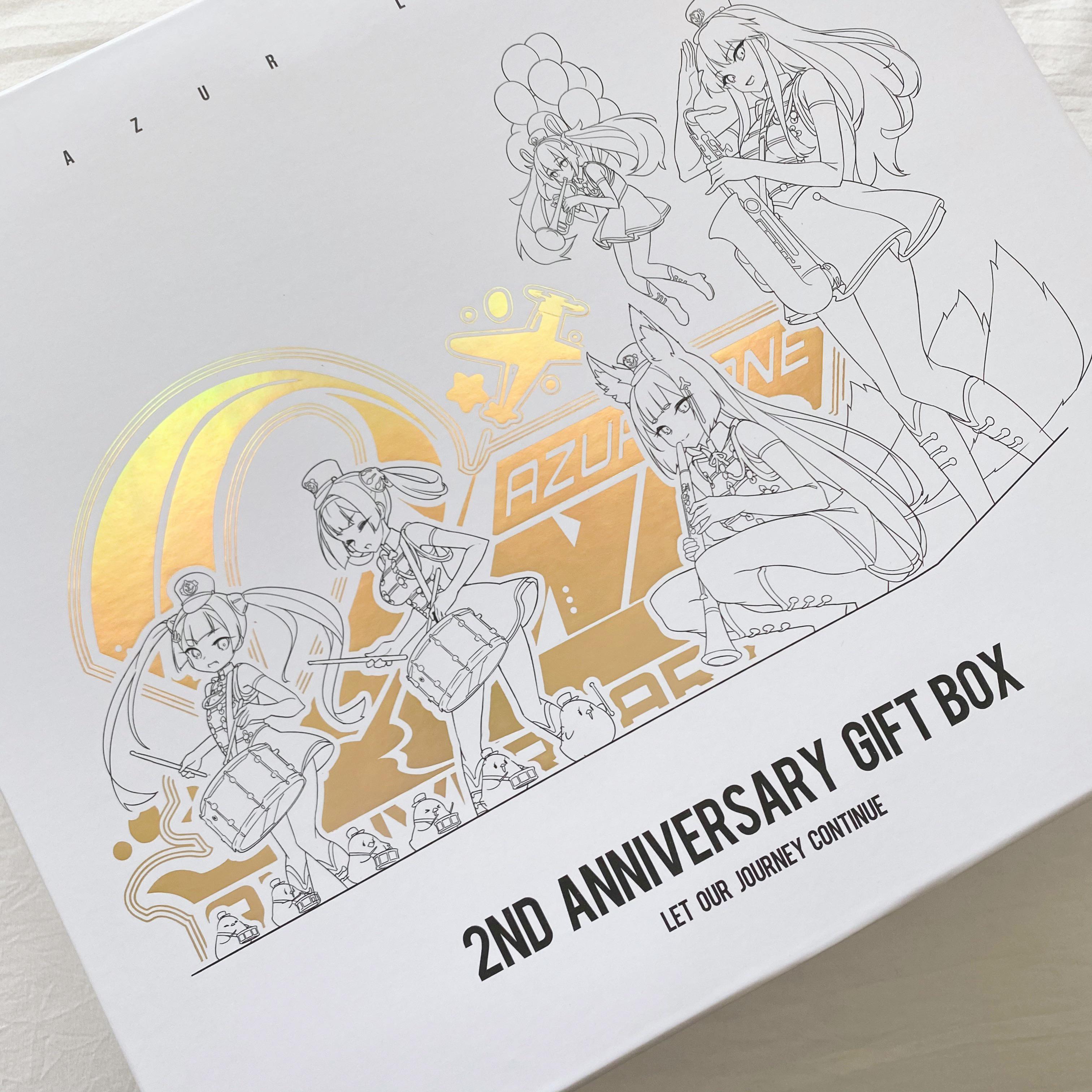 This arrived in the mail today 🤗 The Azur Lane 2nd Anniversary Limited Gift Box r/AzureLane