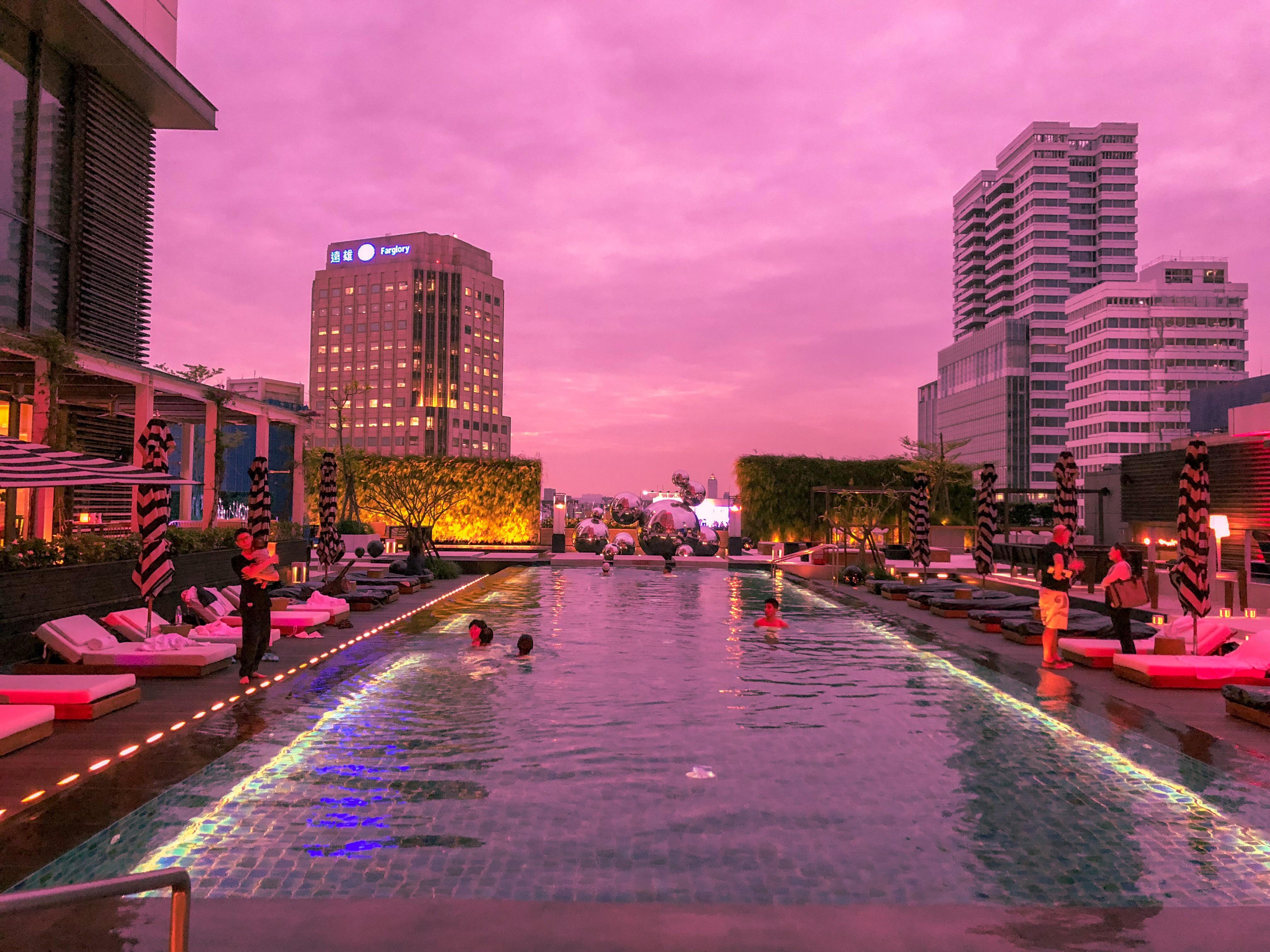 W Hotel Taipei VaporwaveAesthetics