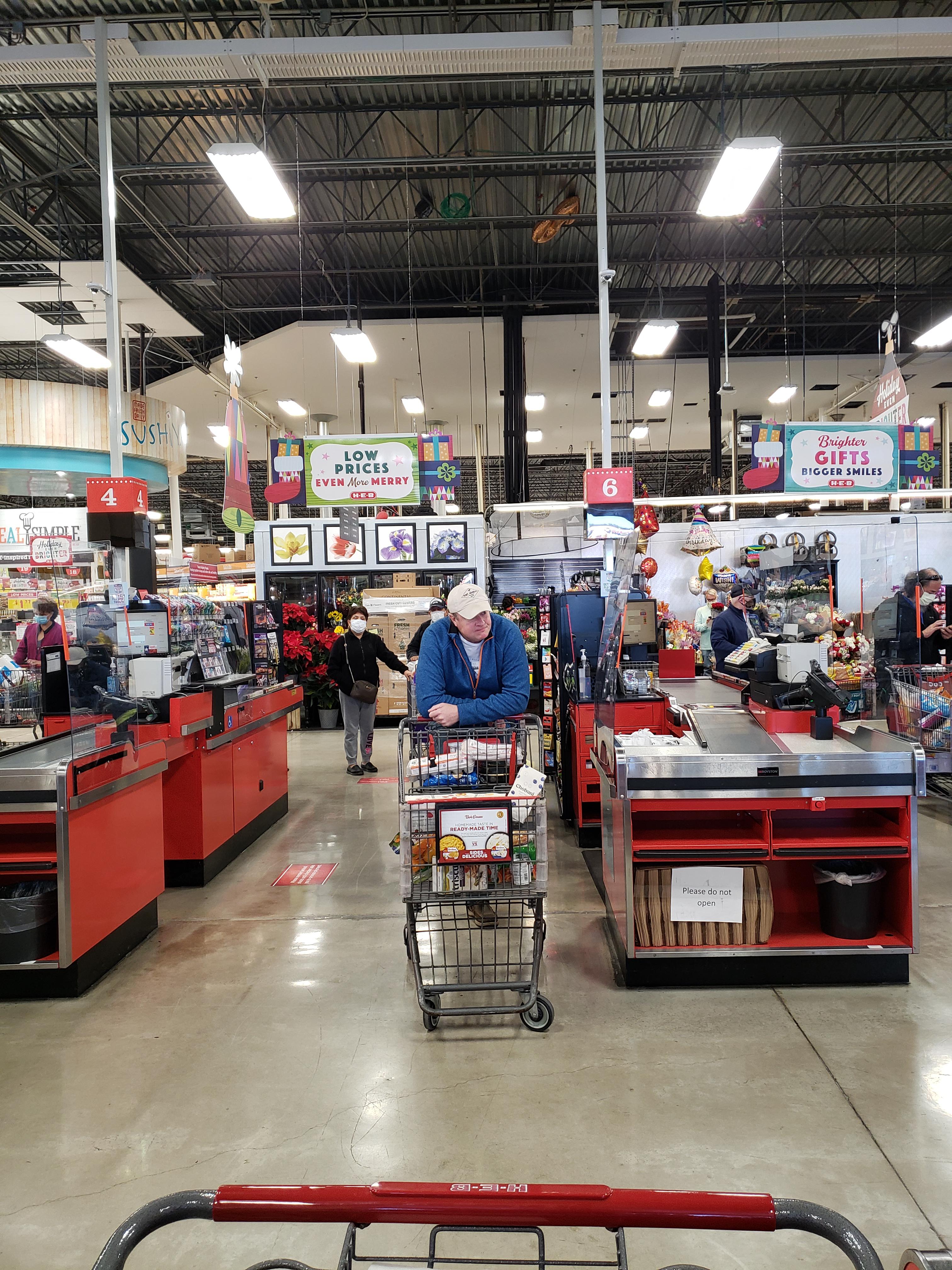 Want to contract Covid? Then go to HEB where they don't enforce the