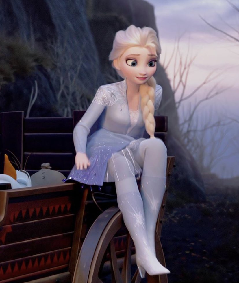 Elsa's boots are fantastic r/Frozen