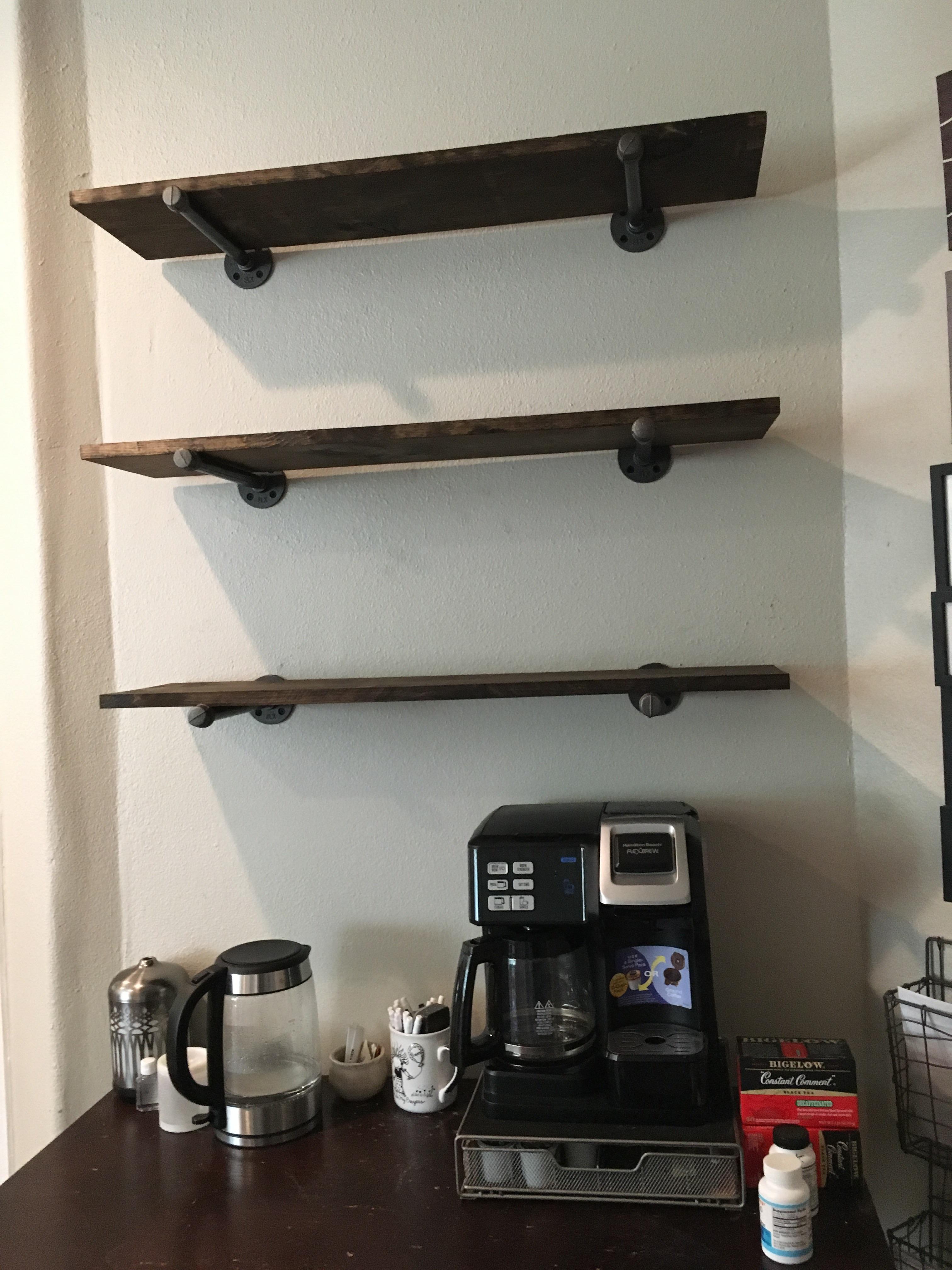 Modern industrial pipe shelves r/woodworking