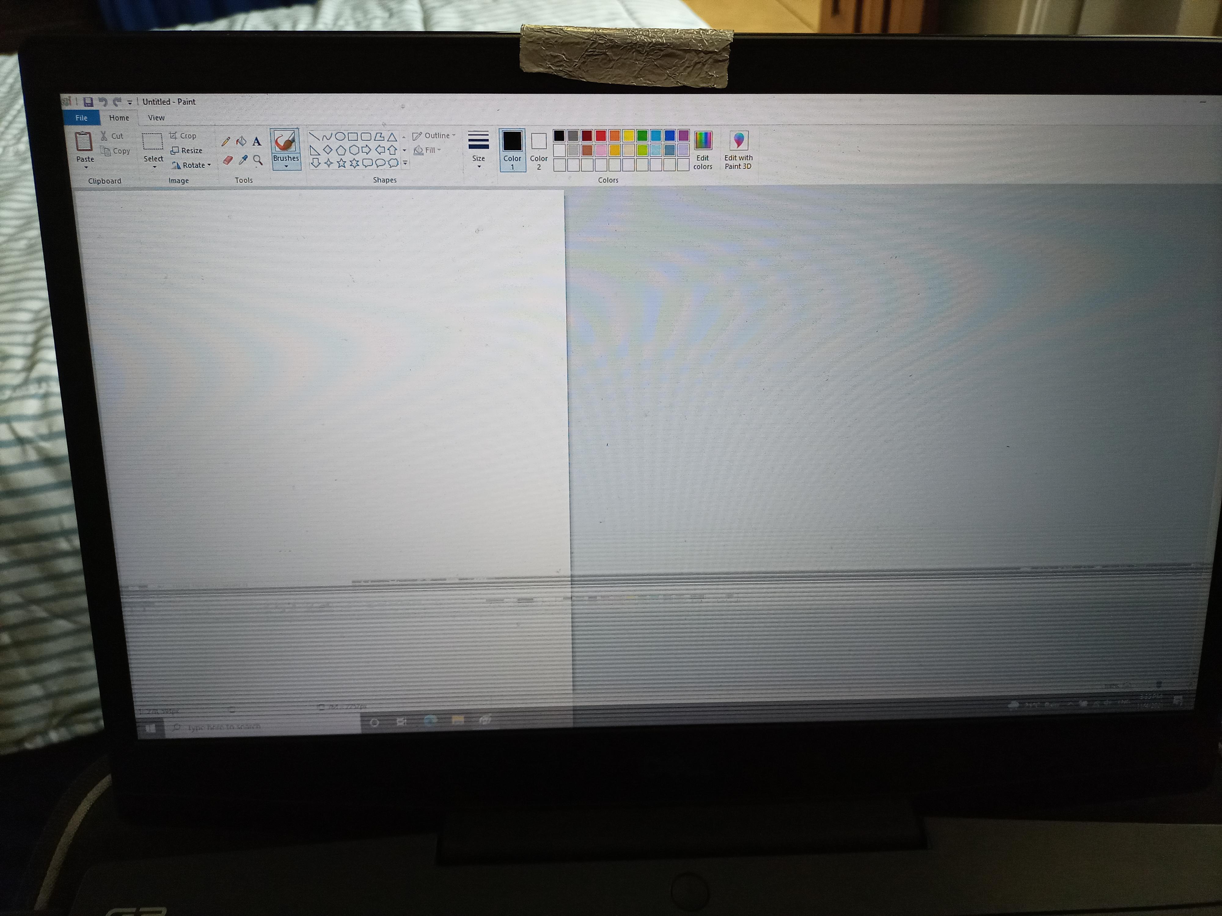 Hi, it seems that my screen went nuts and is having some issues. I