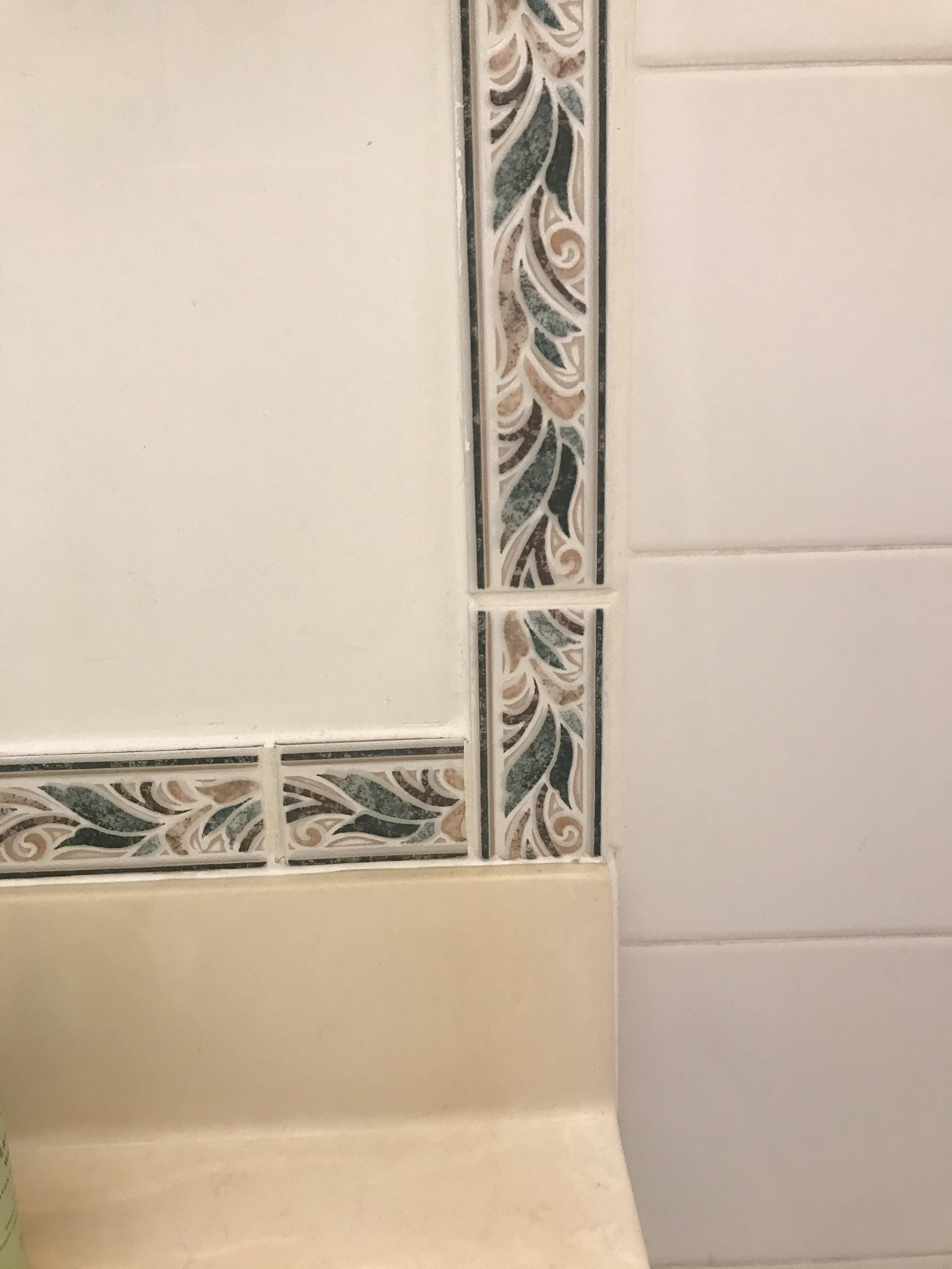 What colour to paint bathroom with this tile? r/HomeDecorating