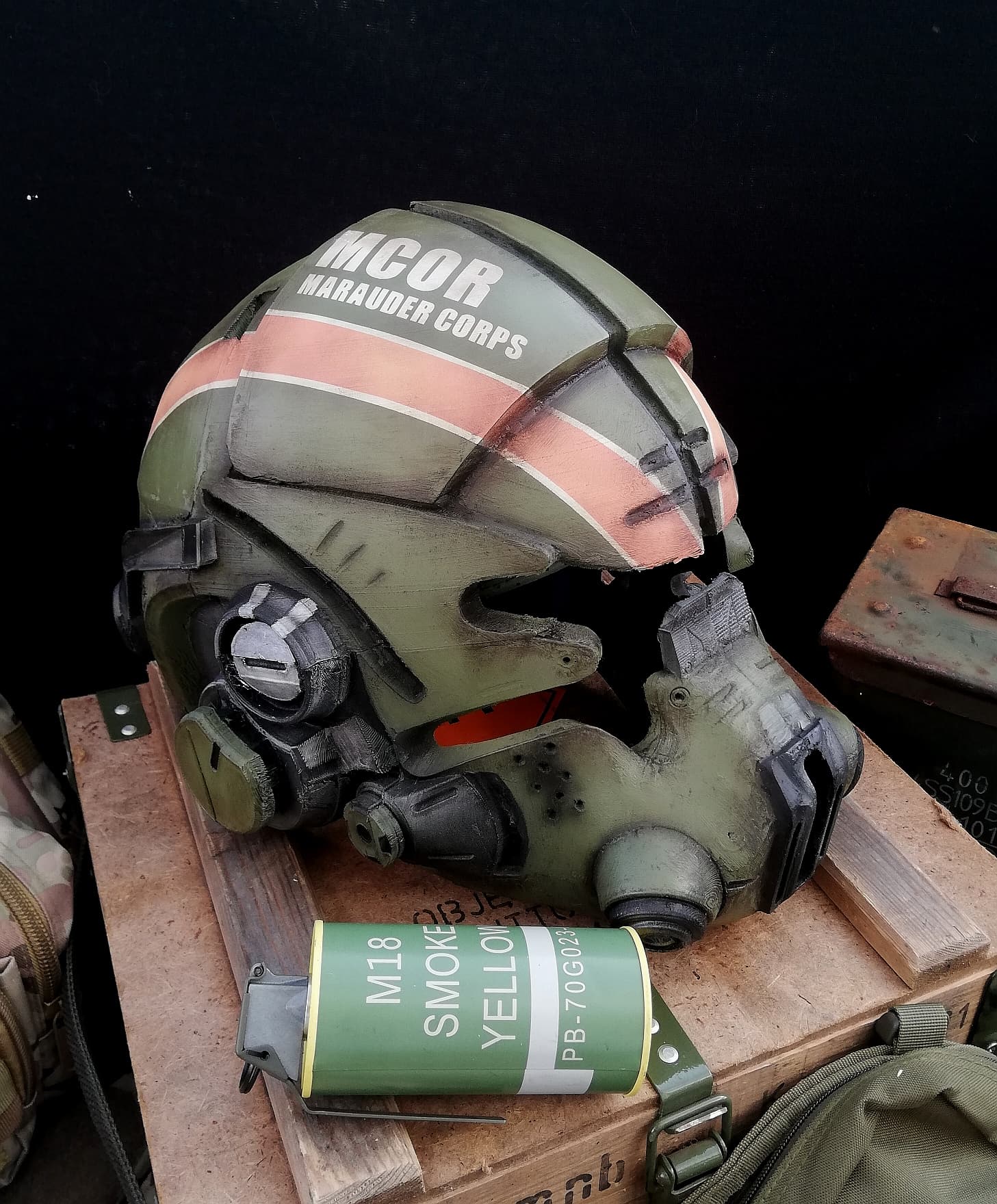 my 3d printed airsoft helmet's paintjob is finally done! r/titanfall