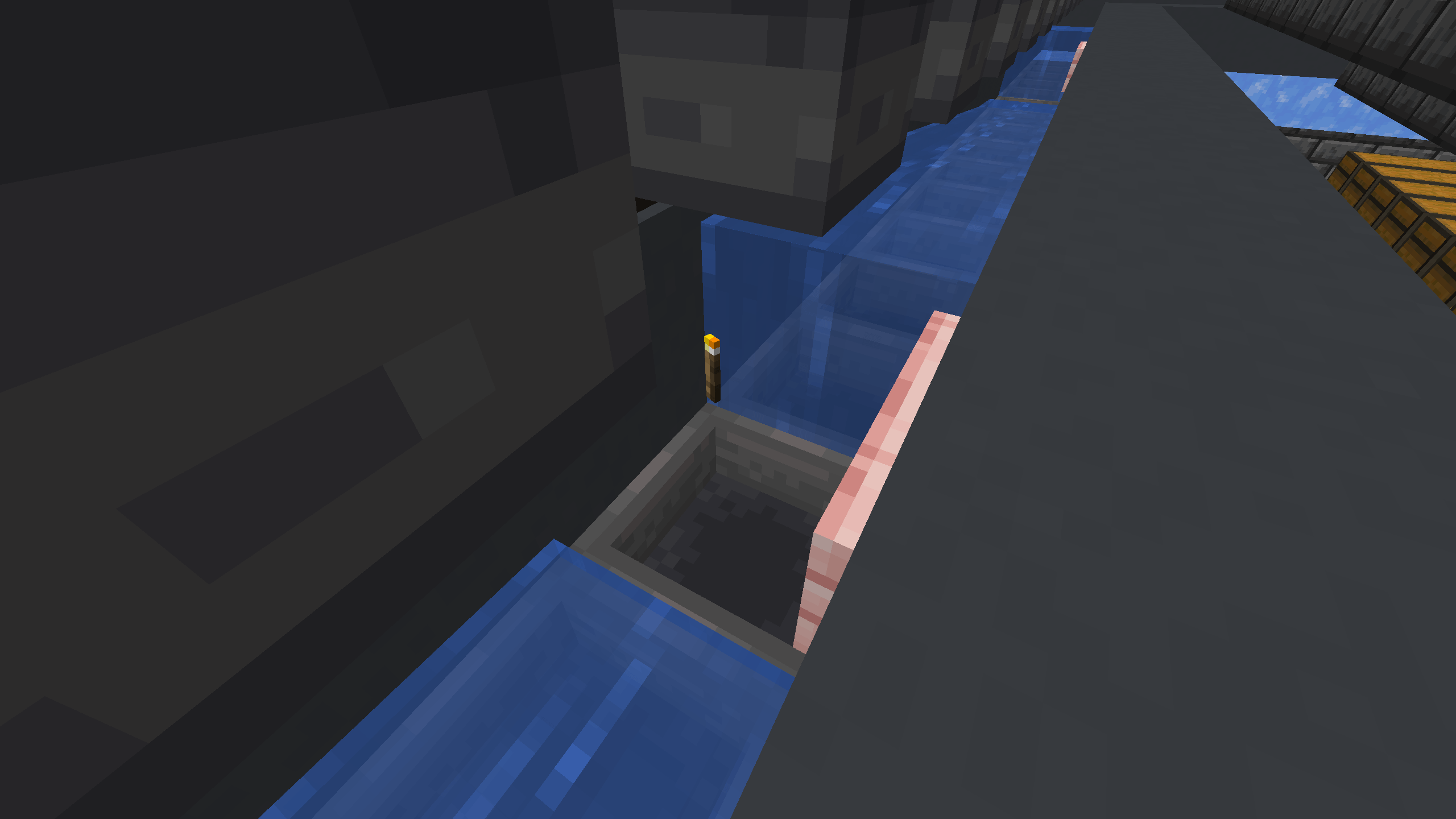 items keep getting stuck between hoppers, i cant replace the these