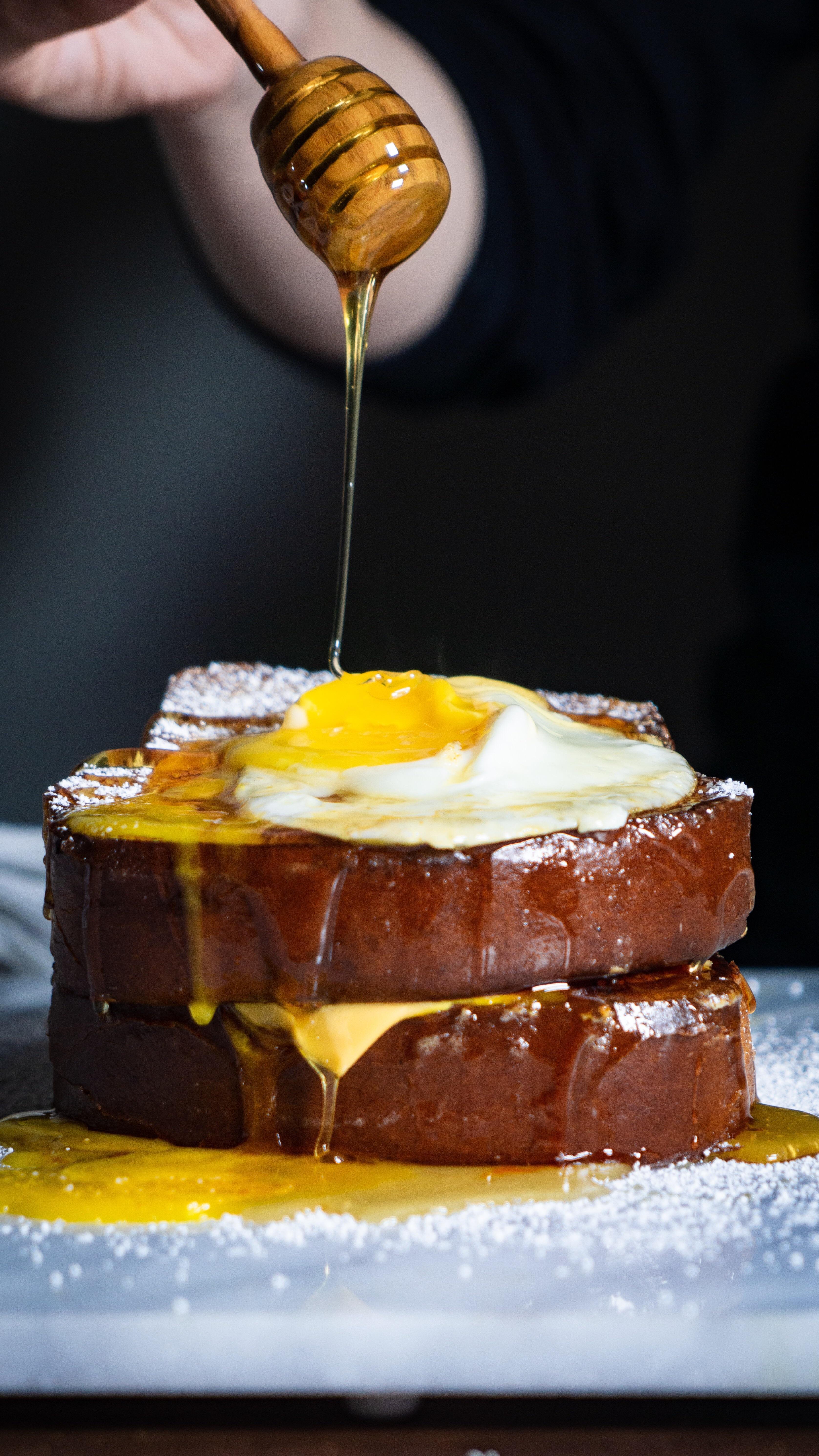 FRENCH TOAST BREAKFAST SANDWICH r/FoodPorn