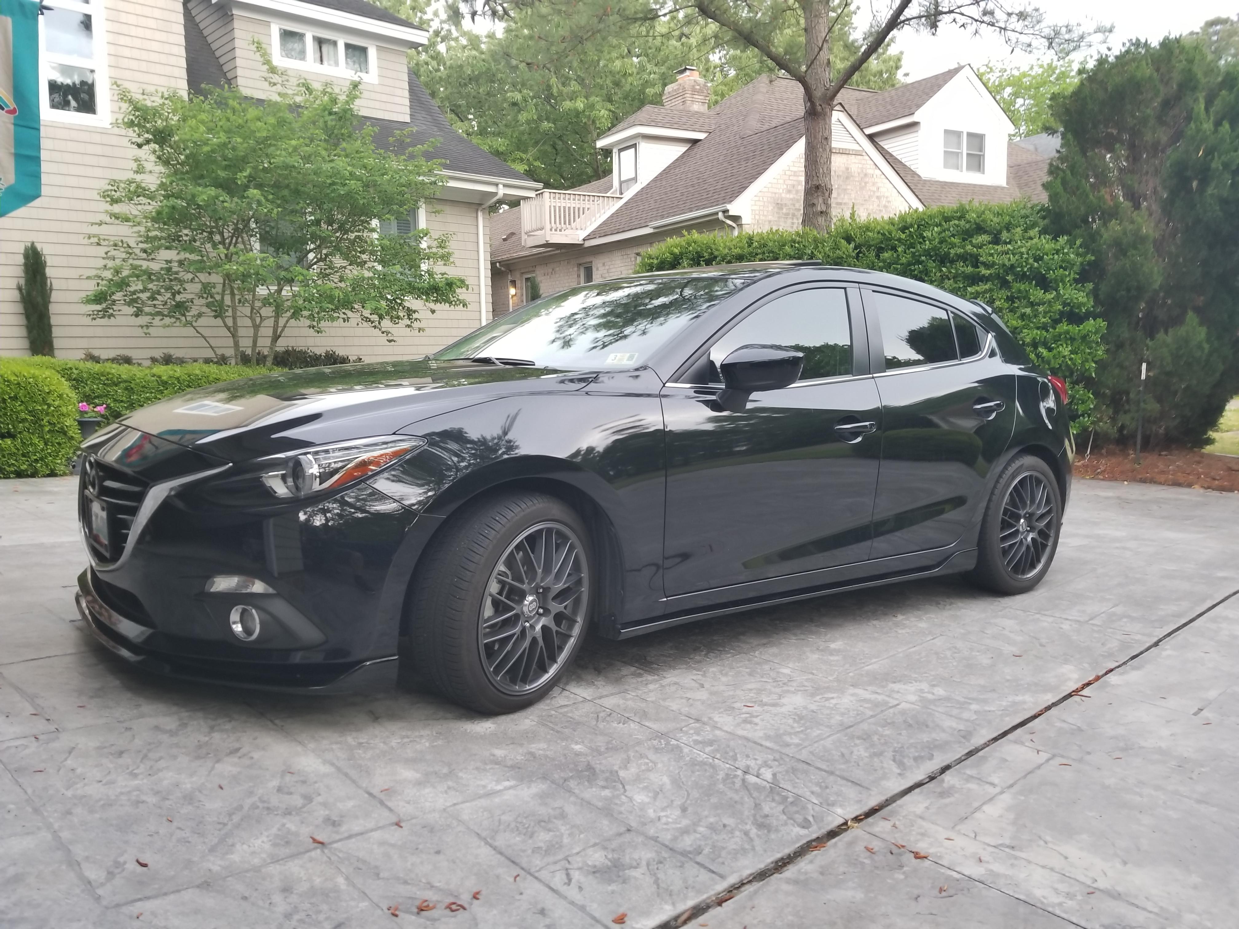 Freshly washed, tastefully modded '16 2.5 manual : r/mazda3
